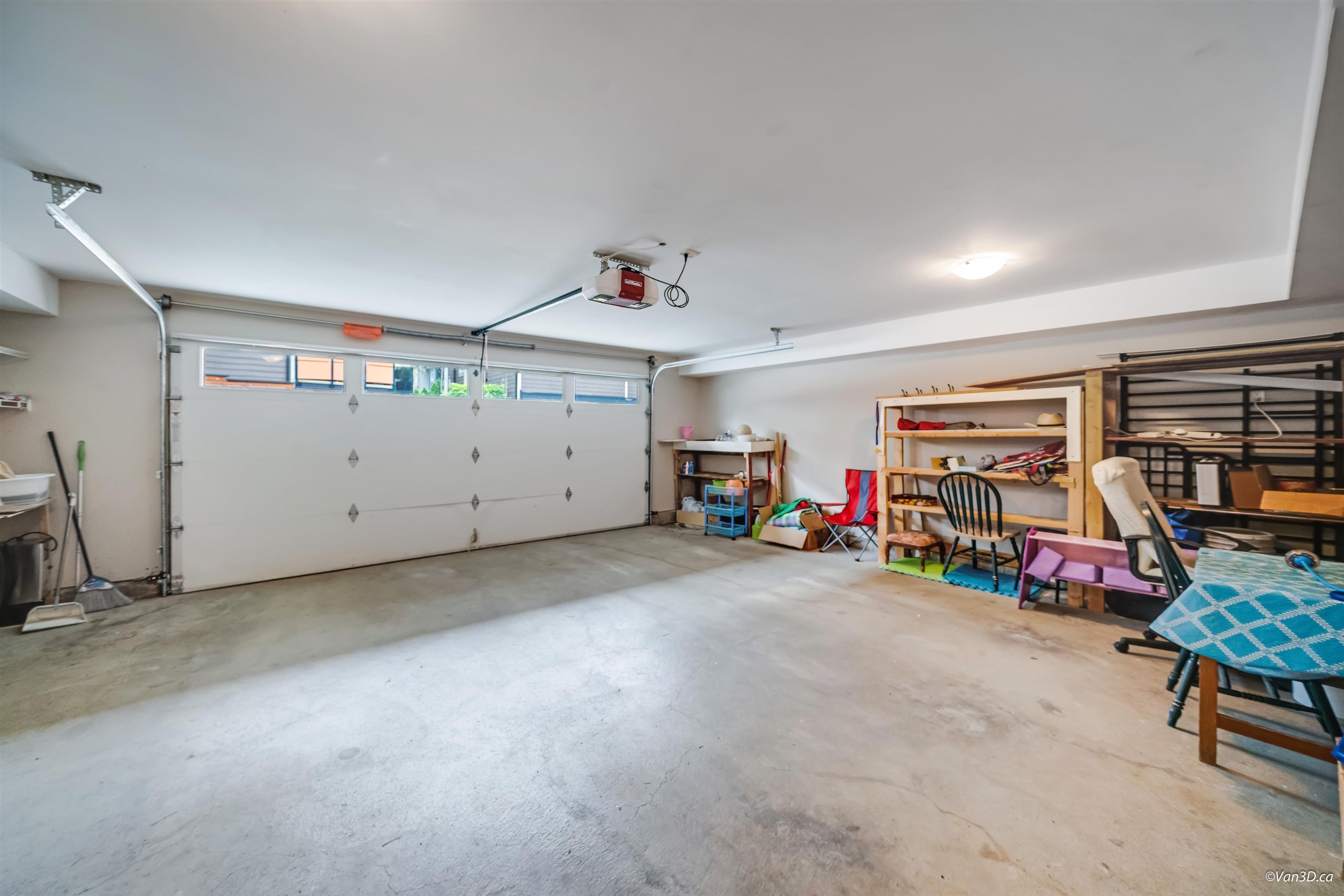 #3 1426 FINLAY STREET - 36