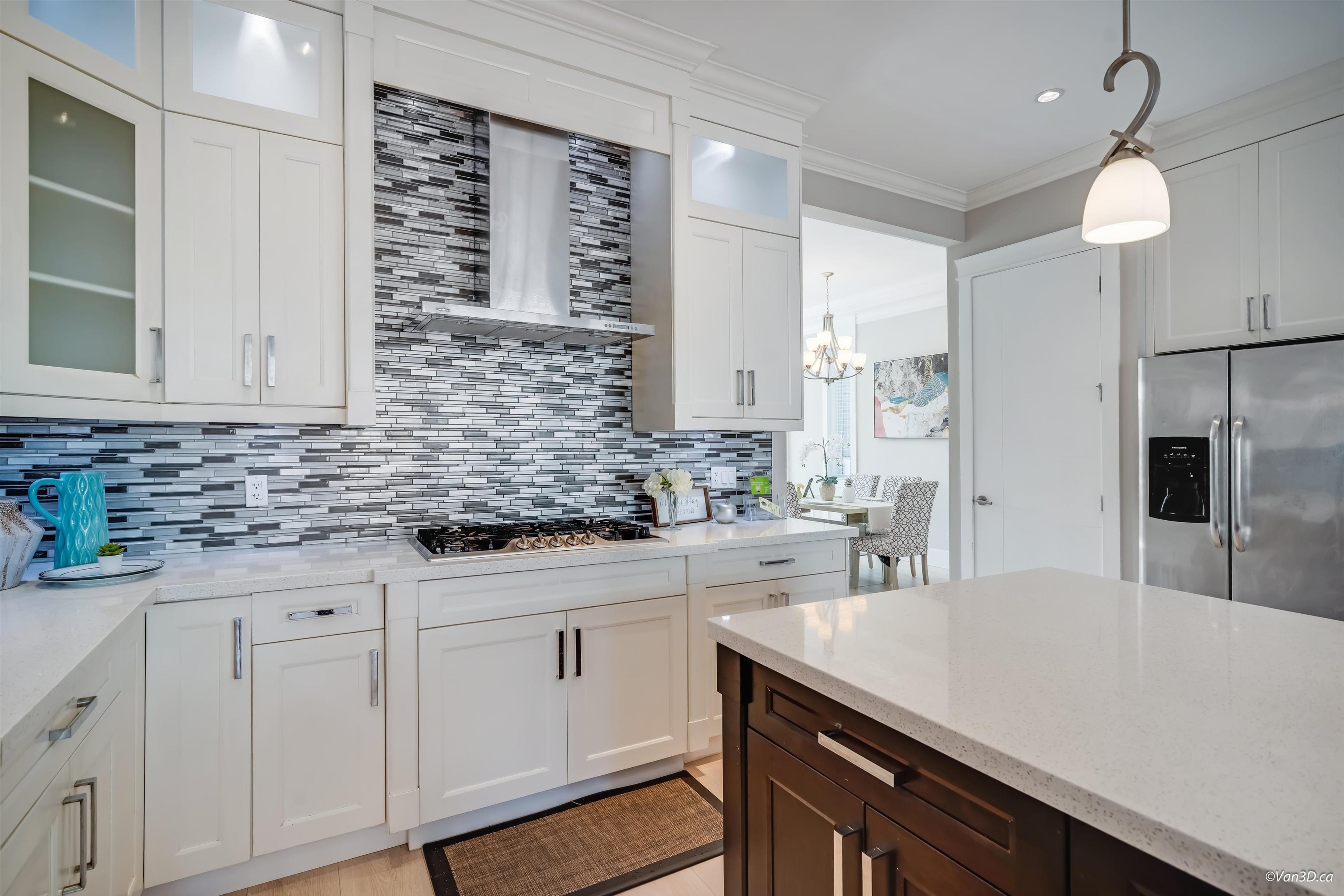 #3 1426 FINLAY STREET - 10