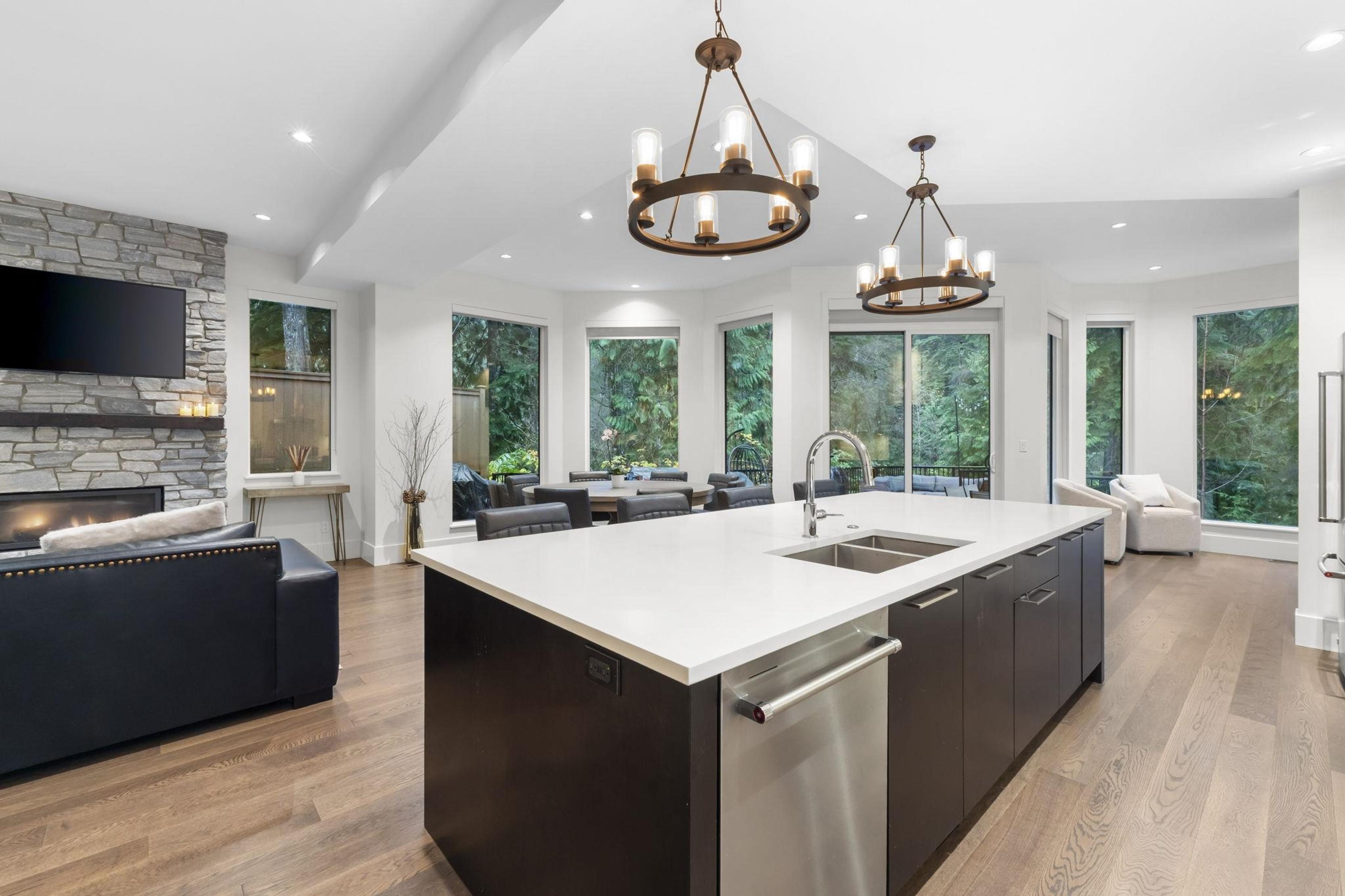 #22 3295 SUNNYSIDE ROAD - 8