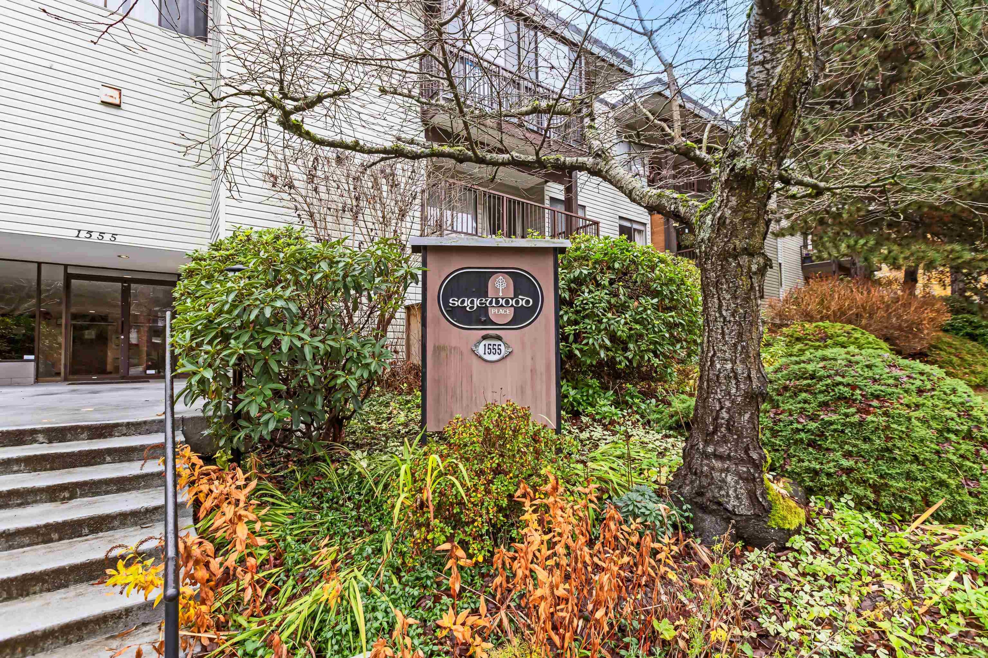 #107 1555 FIR STREET - Image 2