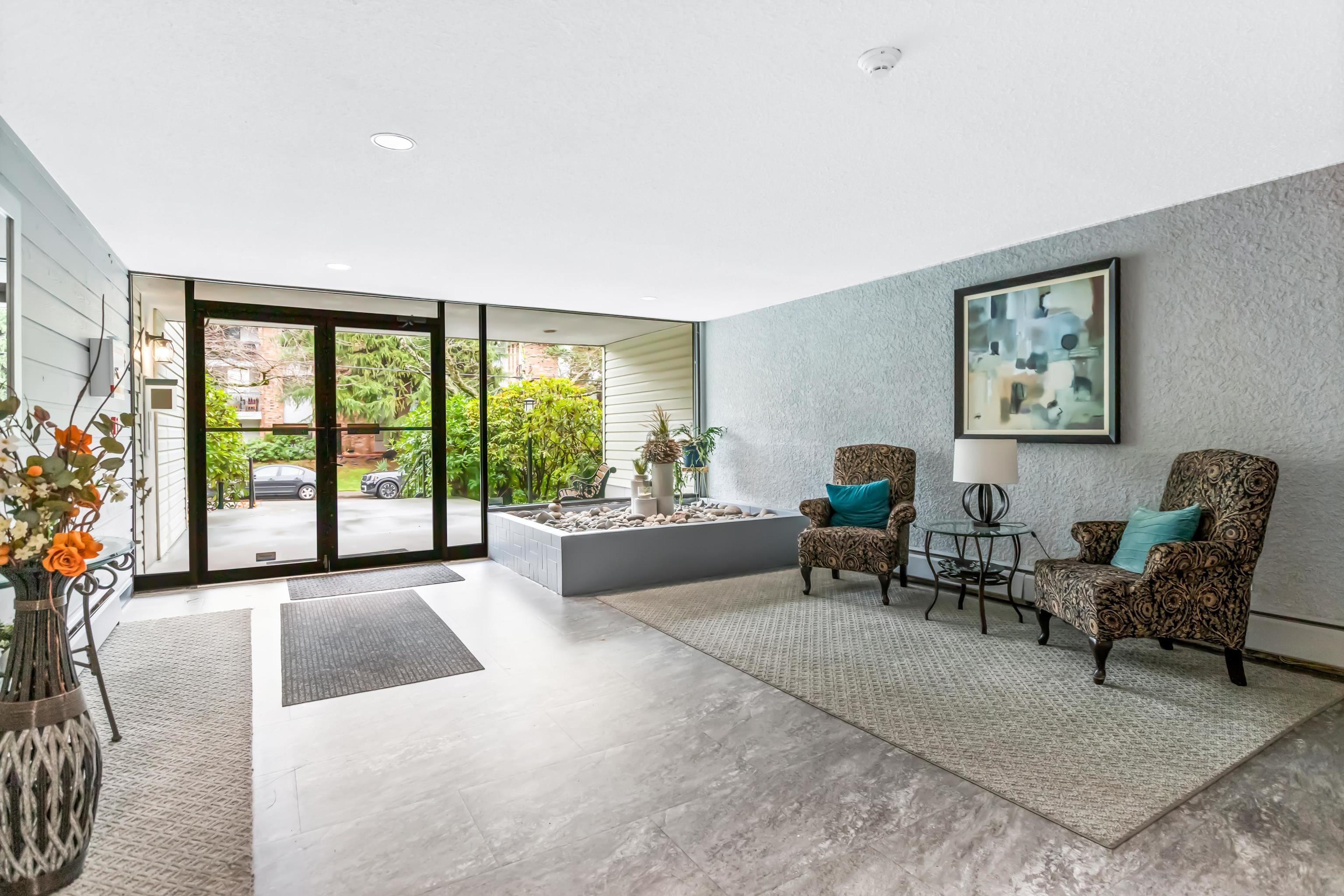 #107 1555 FIR STREET - Image 3