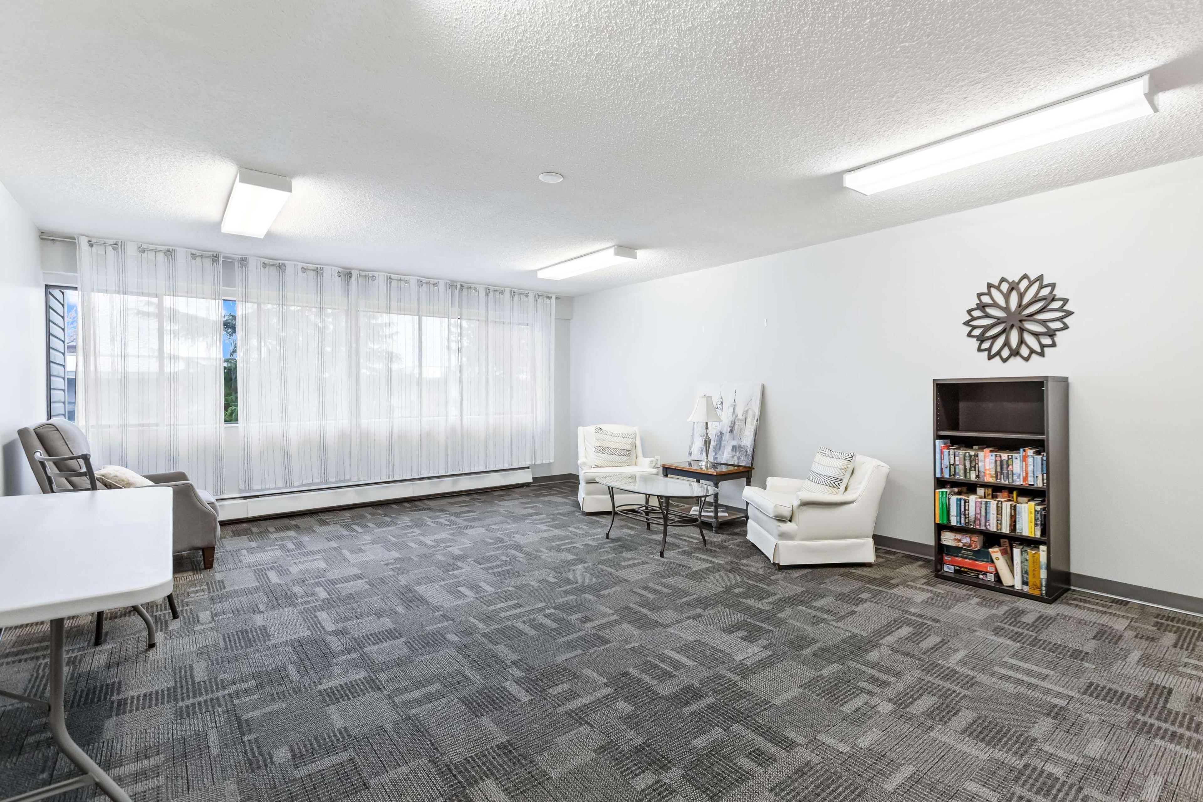 #107 1555 FIR STREET - 21