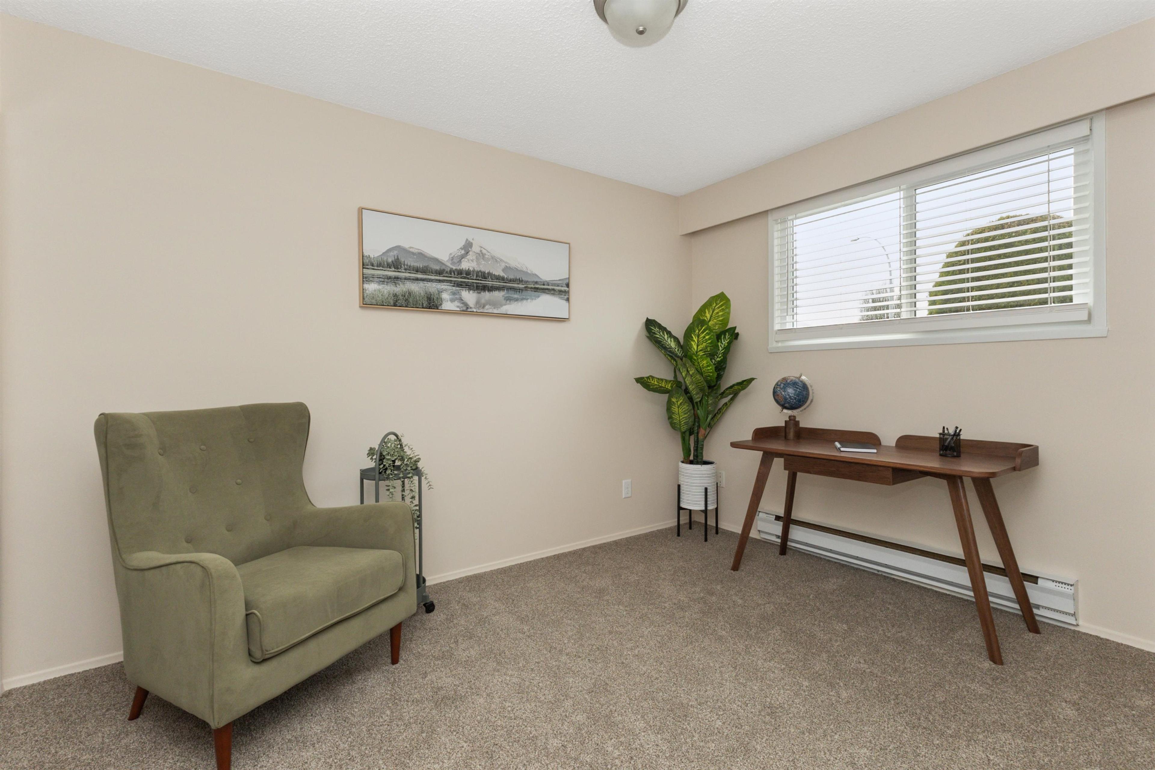 #13 1715 BEAMAN DRIVE - 22