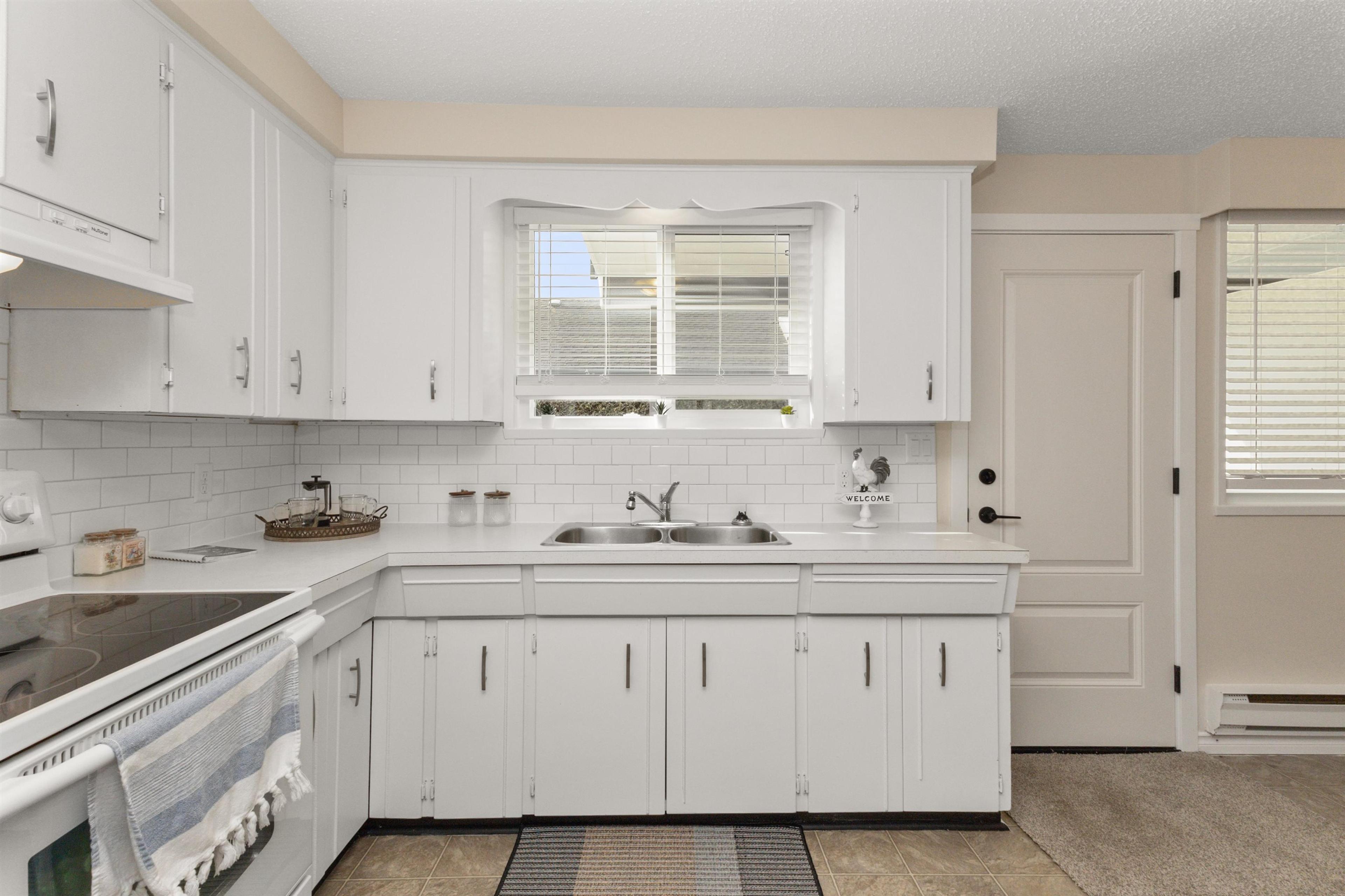 #13 1715 BEAMAN DRIVE - 7