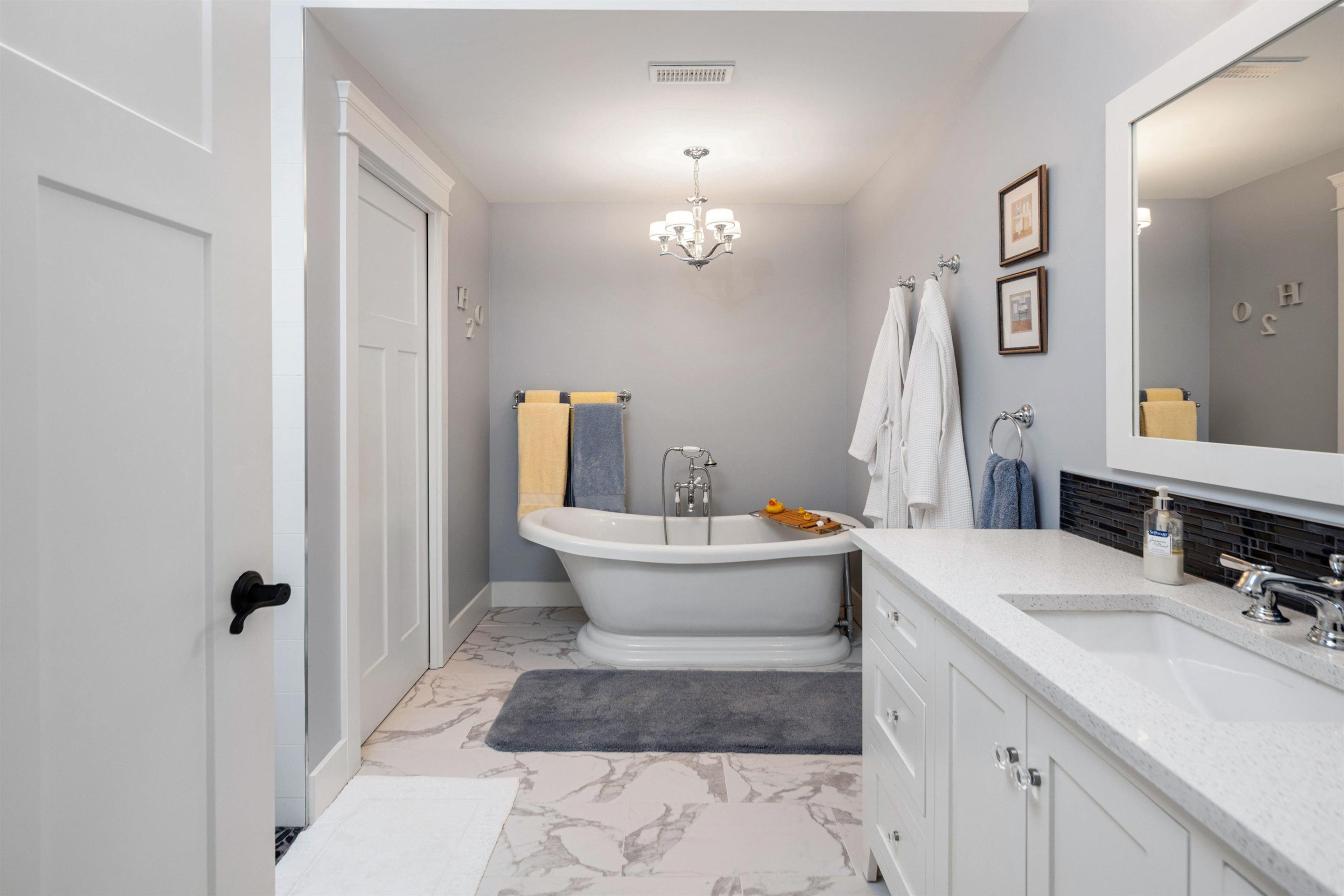 4825 BELCARRA BAY ROAD - 21