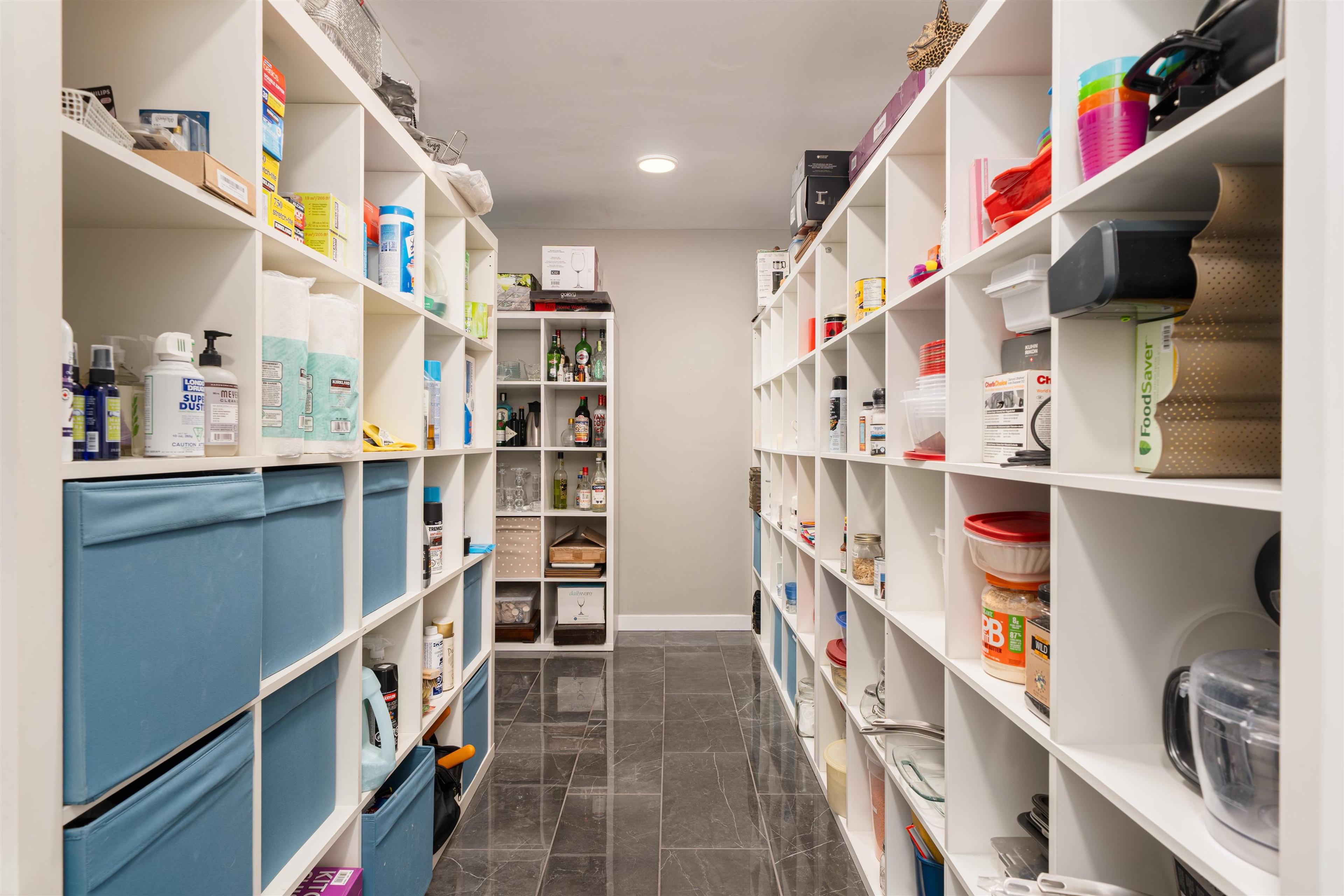 947 VILLAGE DRIVE - 26