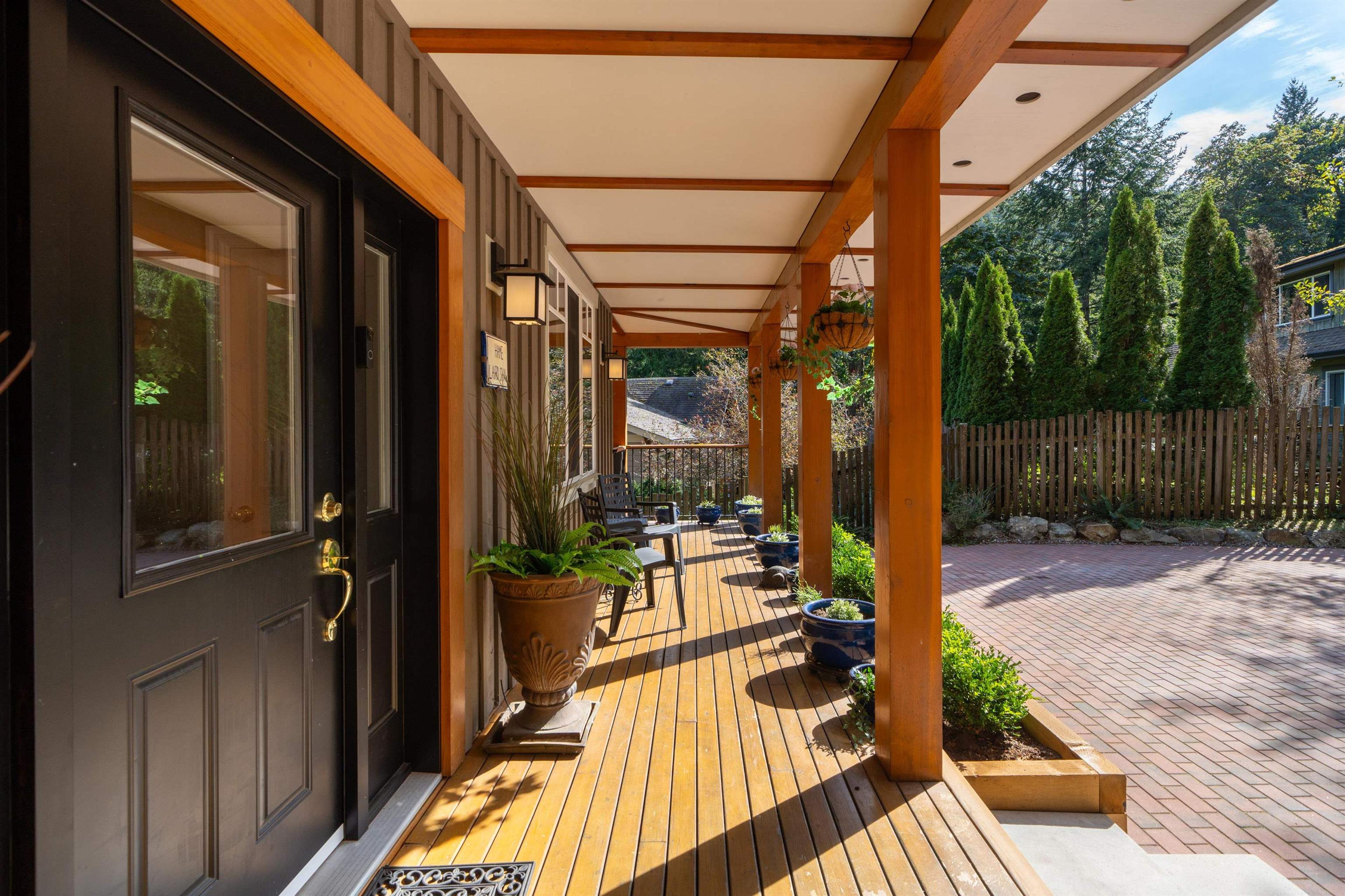 947 VILLAGE DRIVE - 38