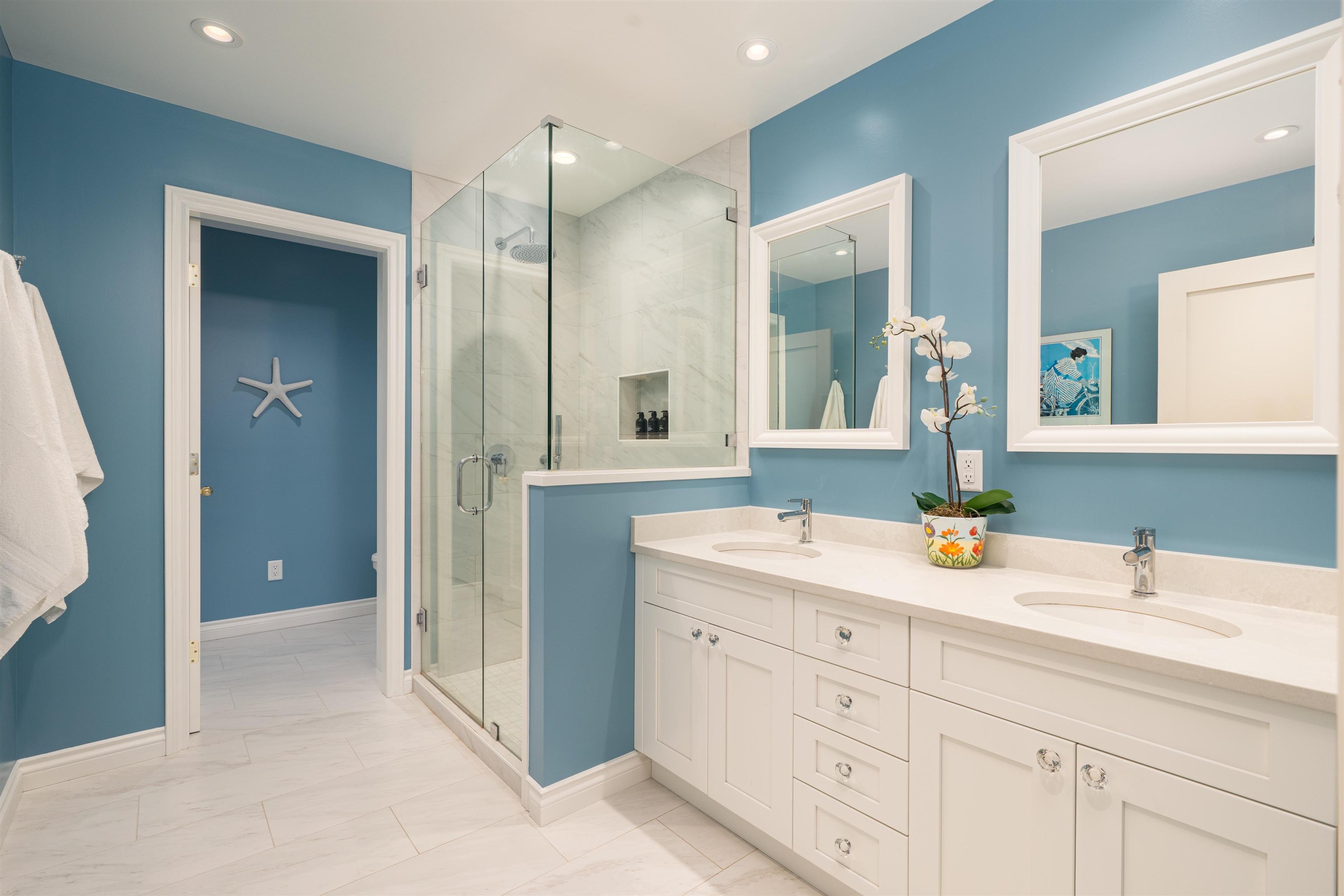 947 VILLAGE DRIVE - 15