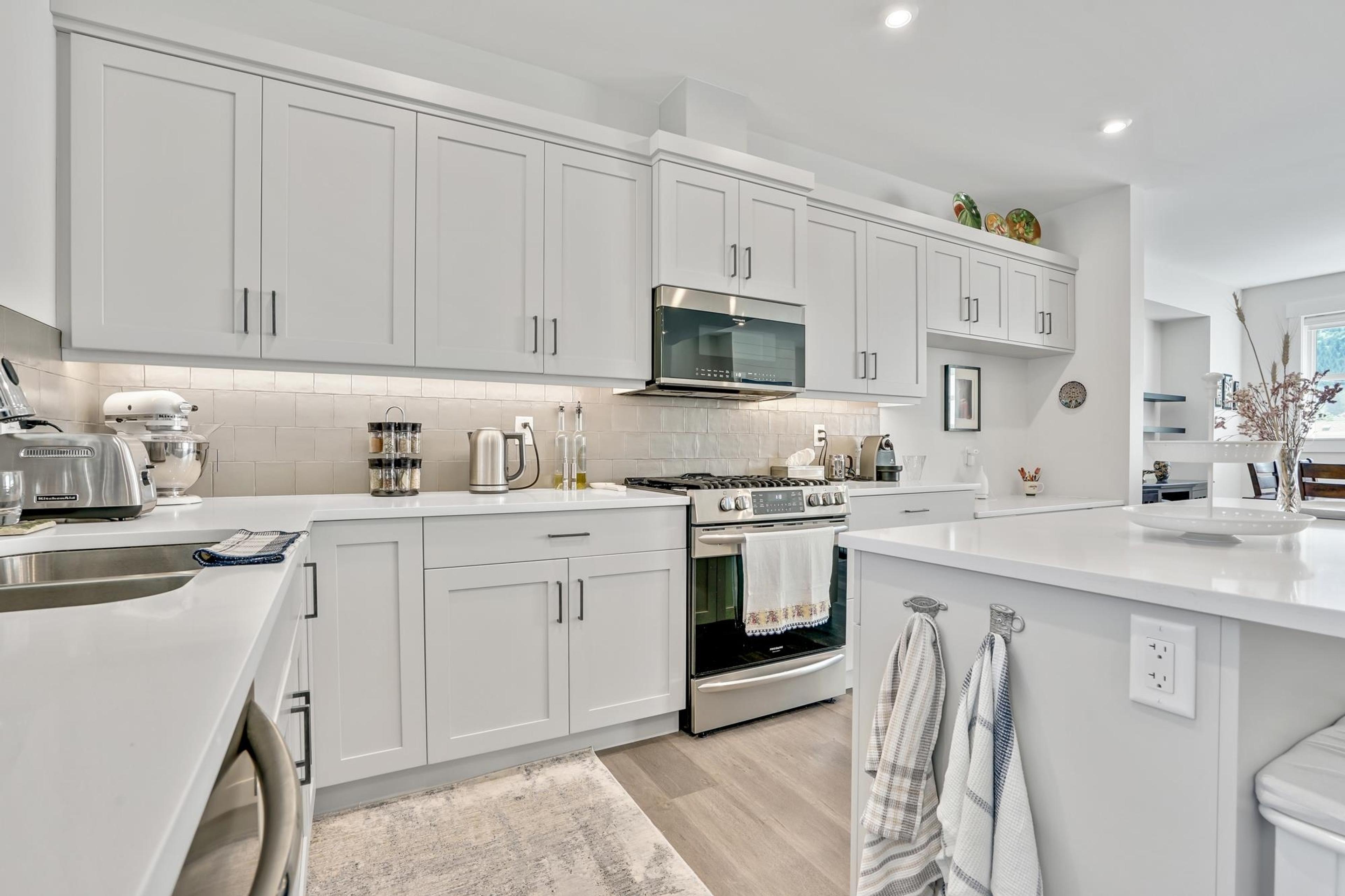 65517 SKYLARK LANE - 10