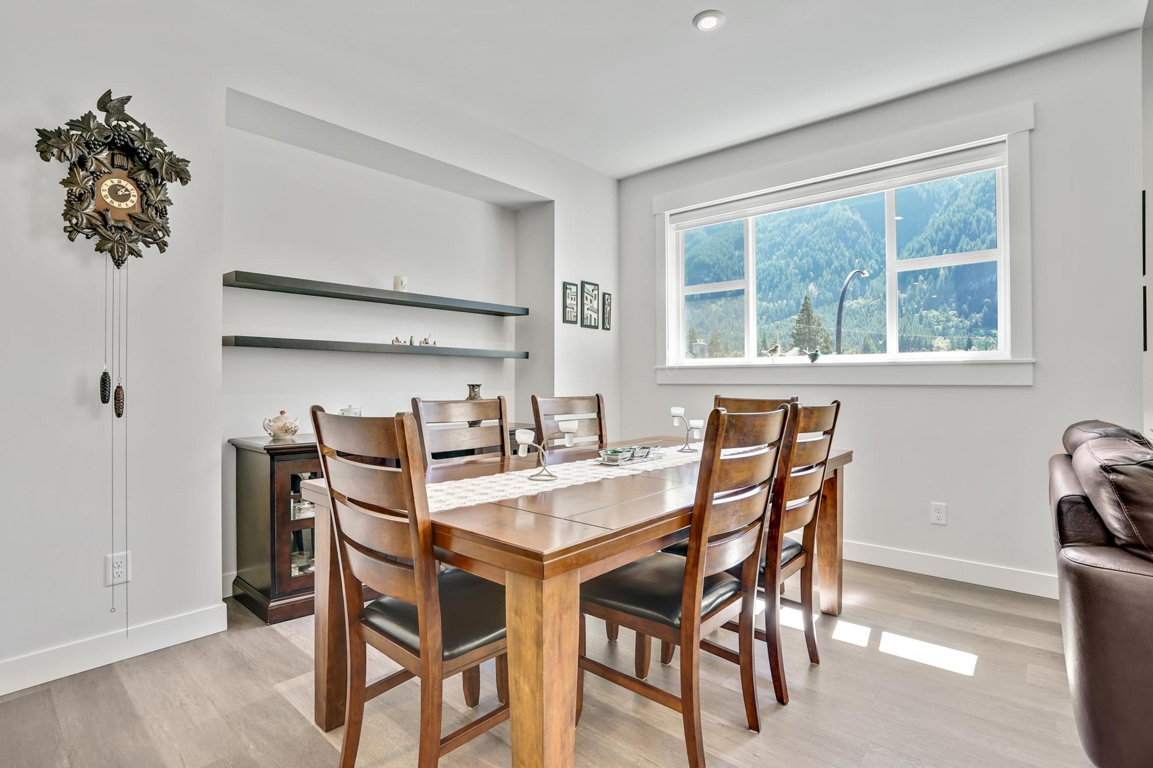 65517 SKYLARK LANE - 11