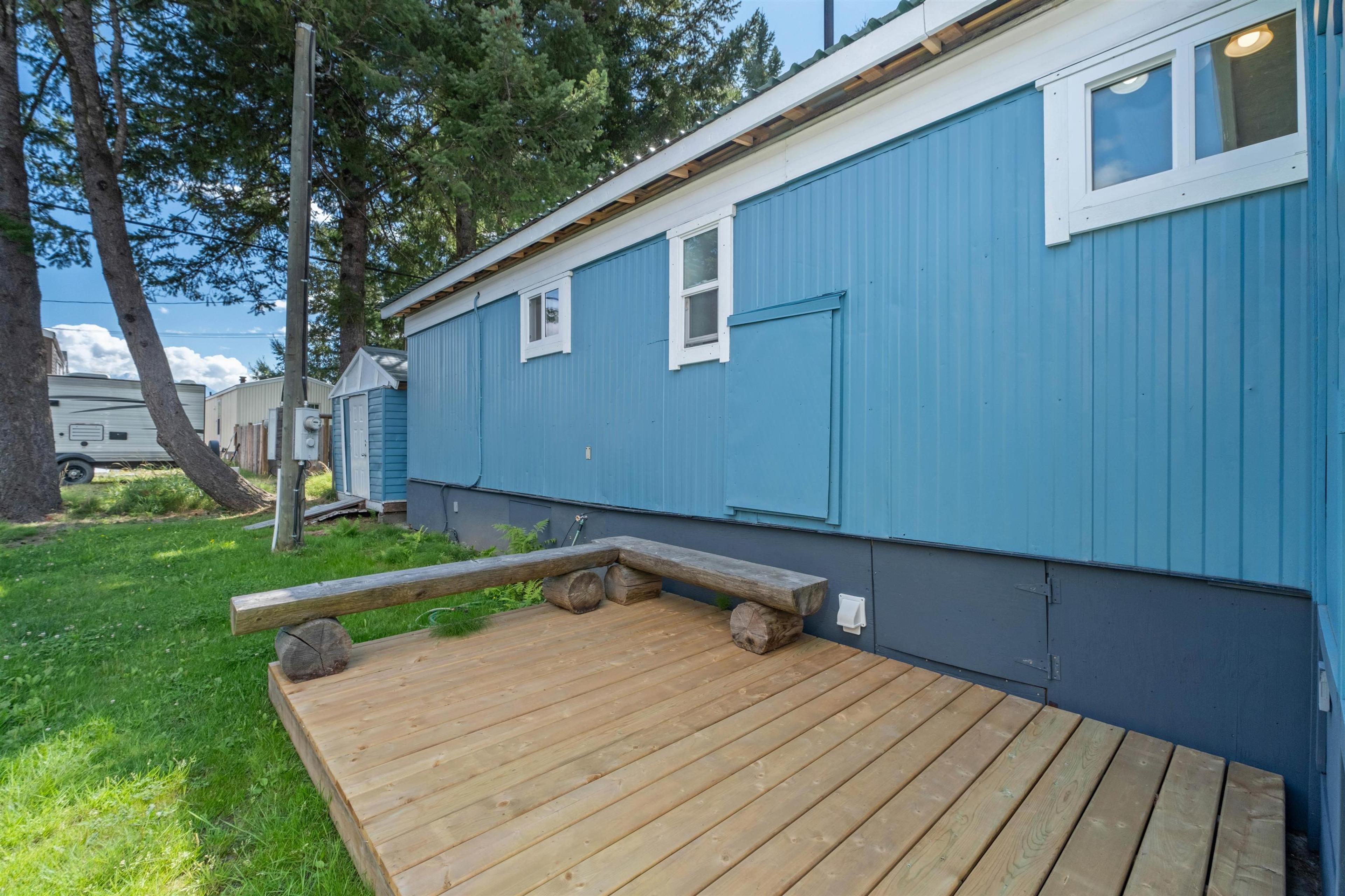 #25 7370 HIGHWAY 99 - 20