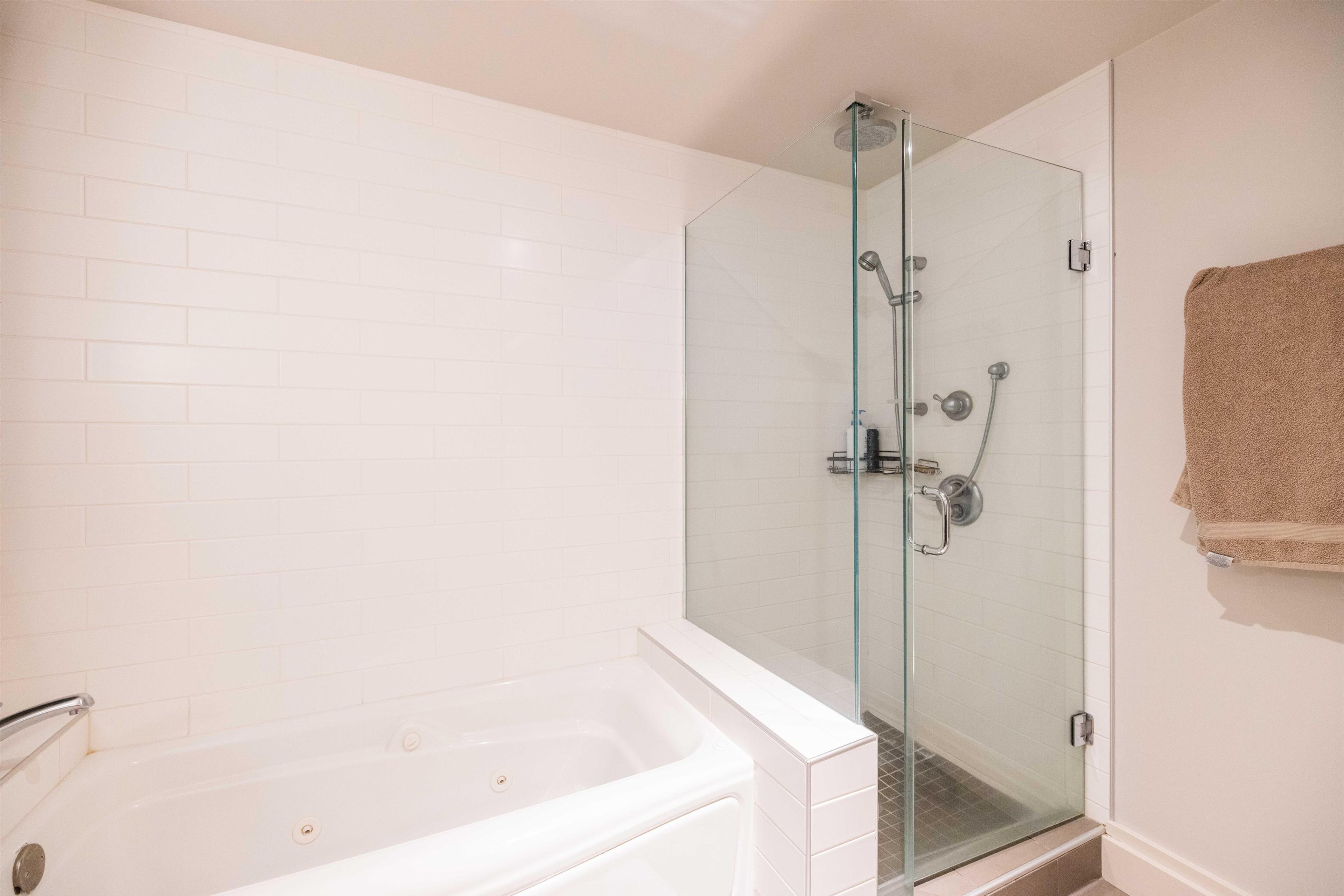 #101 15097 MARINE DRIVE - 28