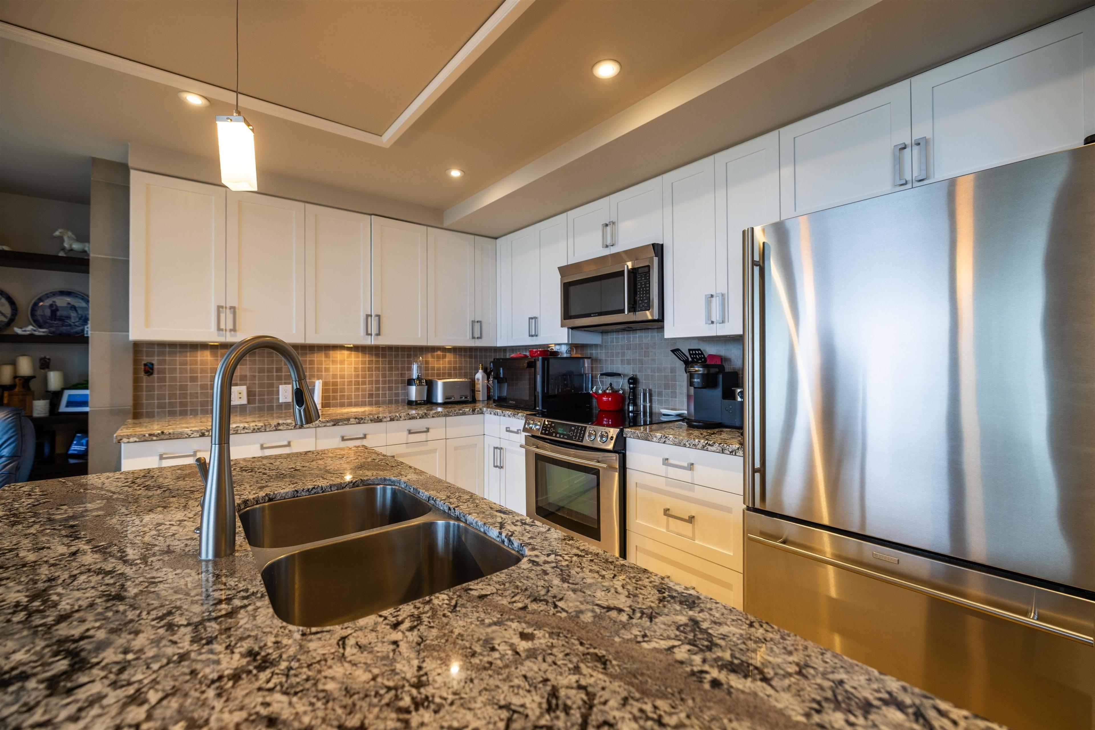 #101 15097 MARINE DRIVE - 20