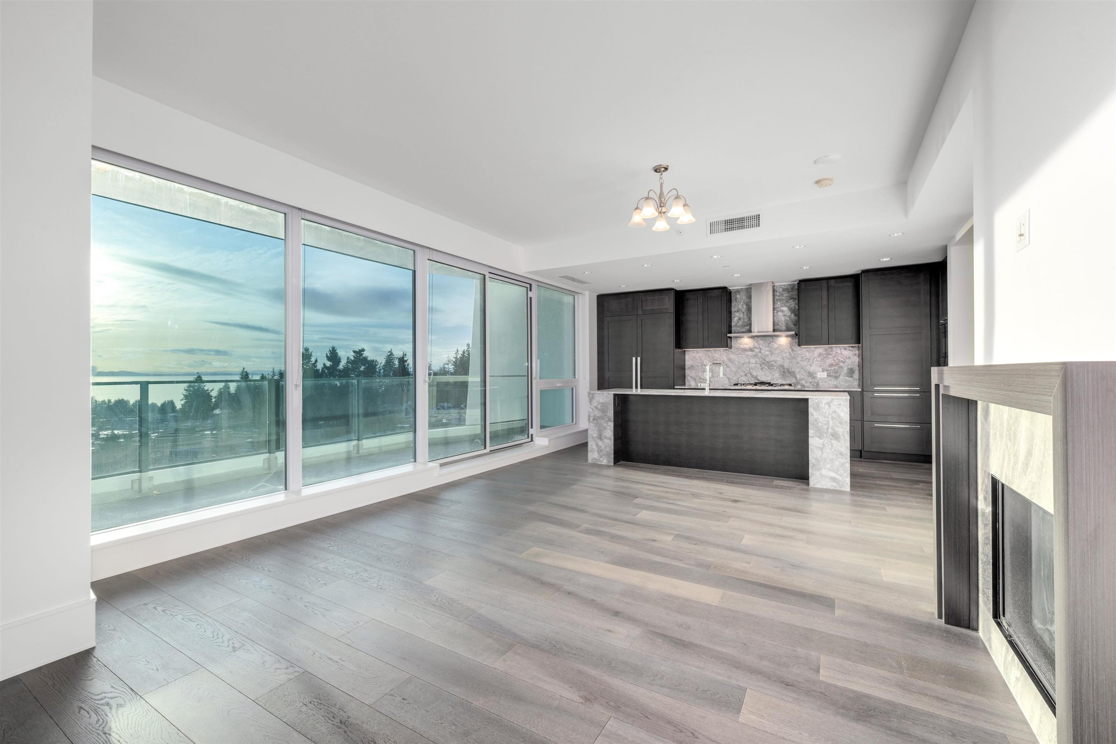 #604 1501 FOSTER STREET - Main Image