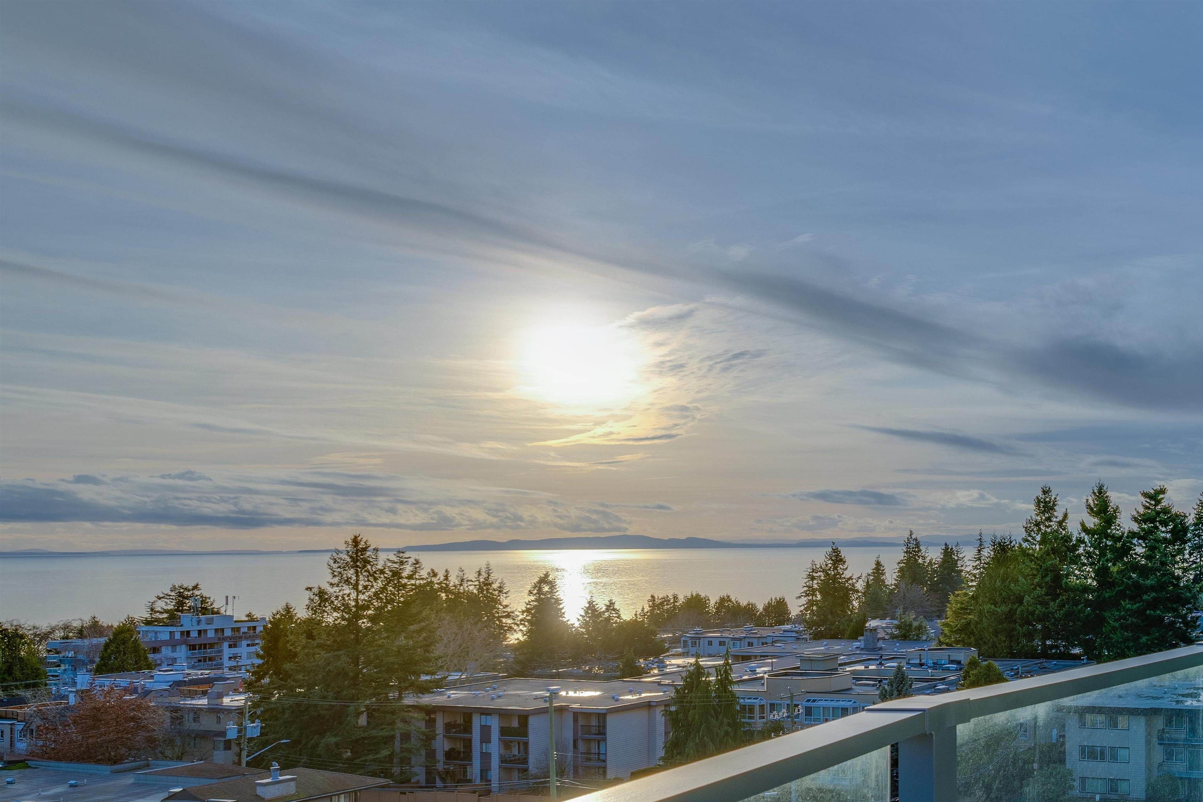 #604 1501 FOSTER STREET - 24