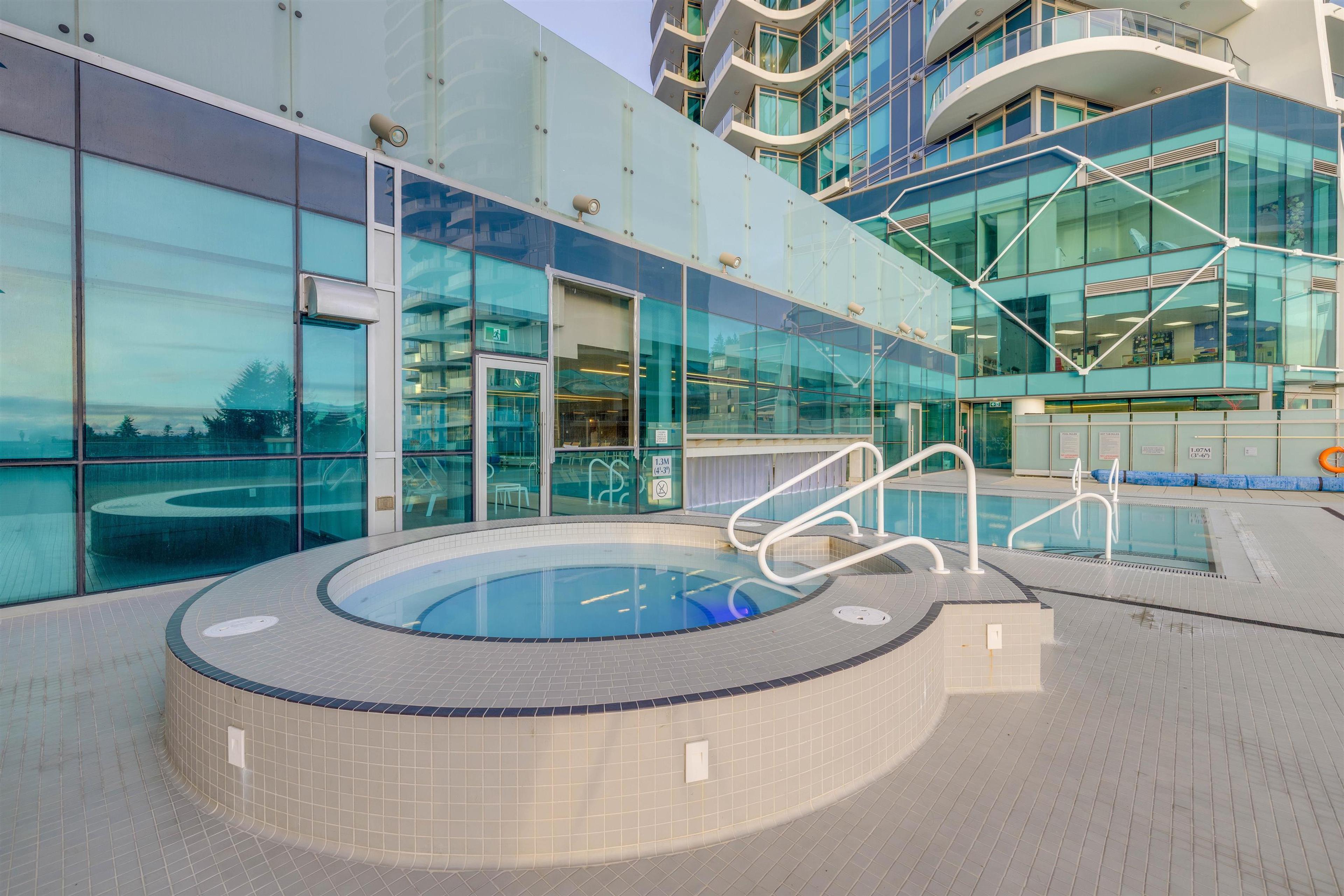 #604 1501 FOSTER STREET - 34