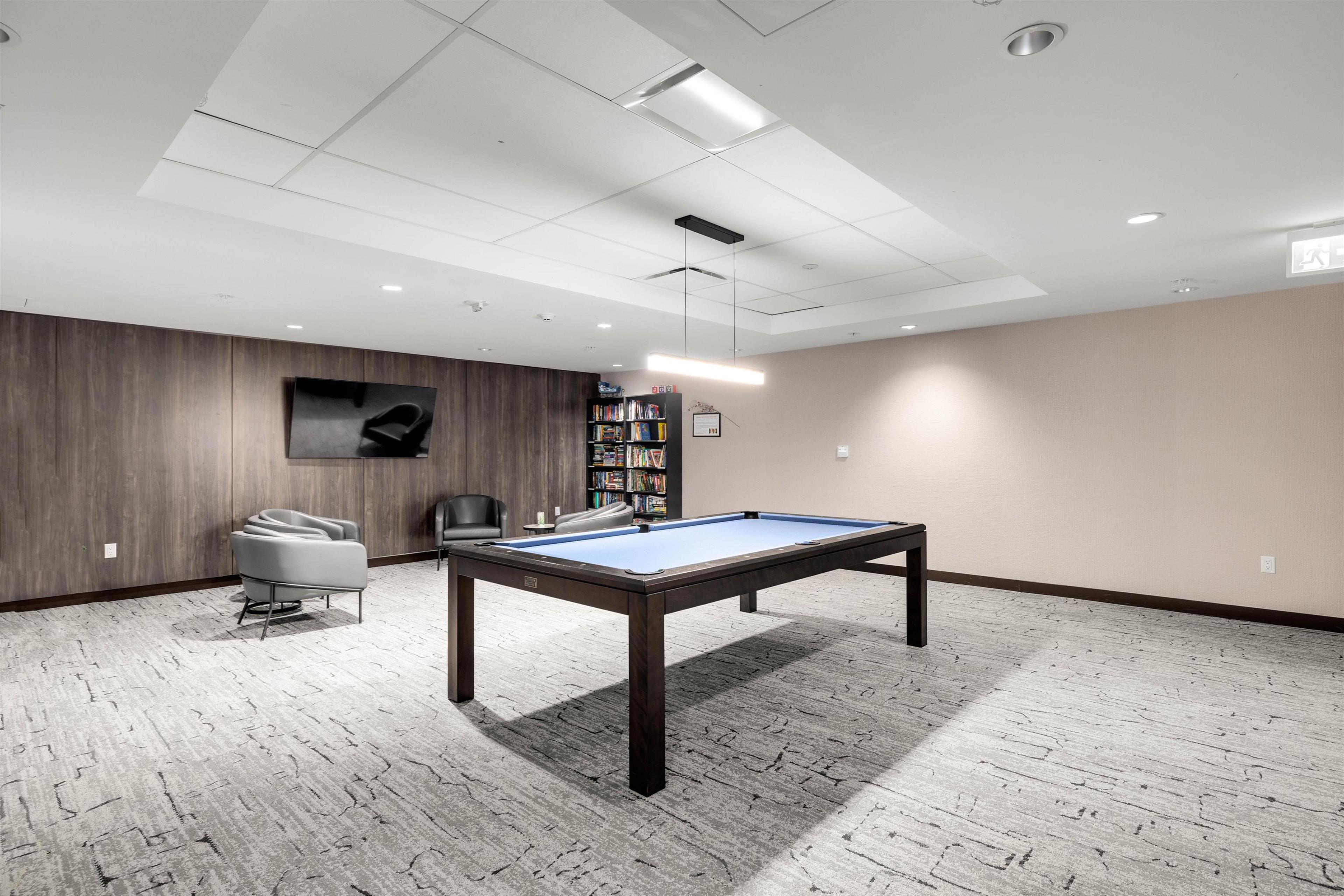 #604 1501 FOSTER STREET - 29