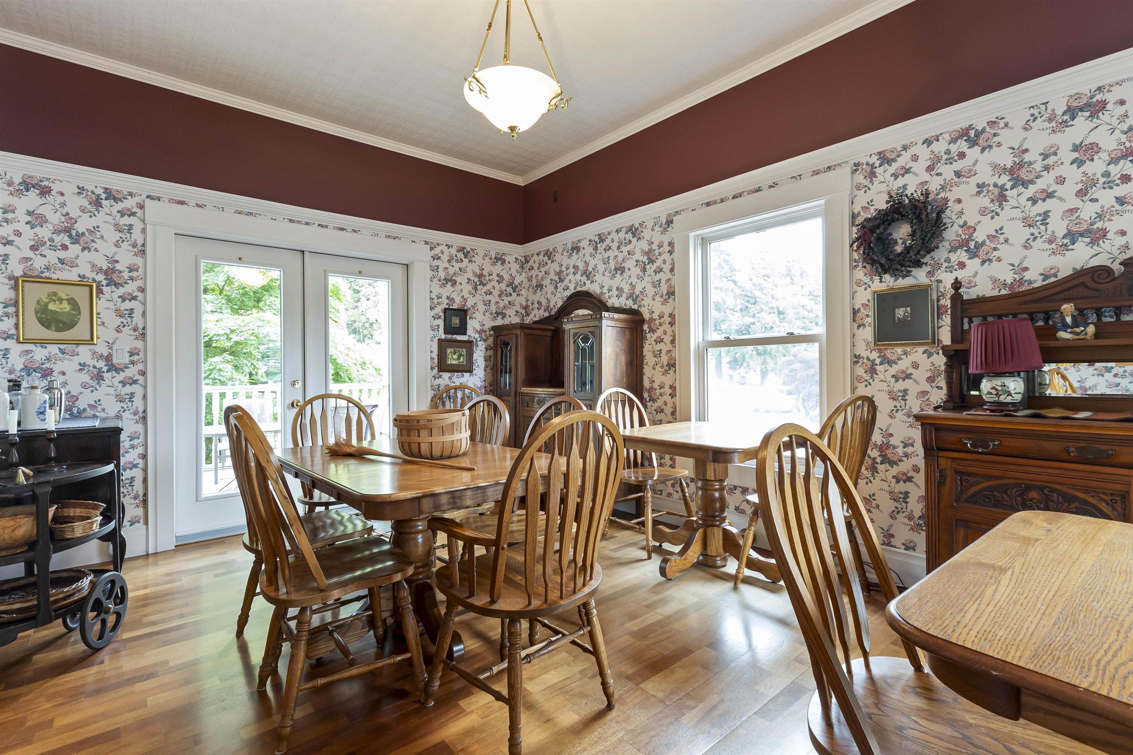 690 FRASER AVENUE - 13