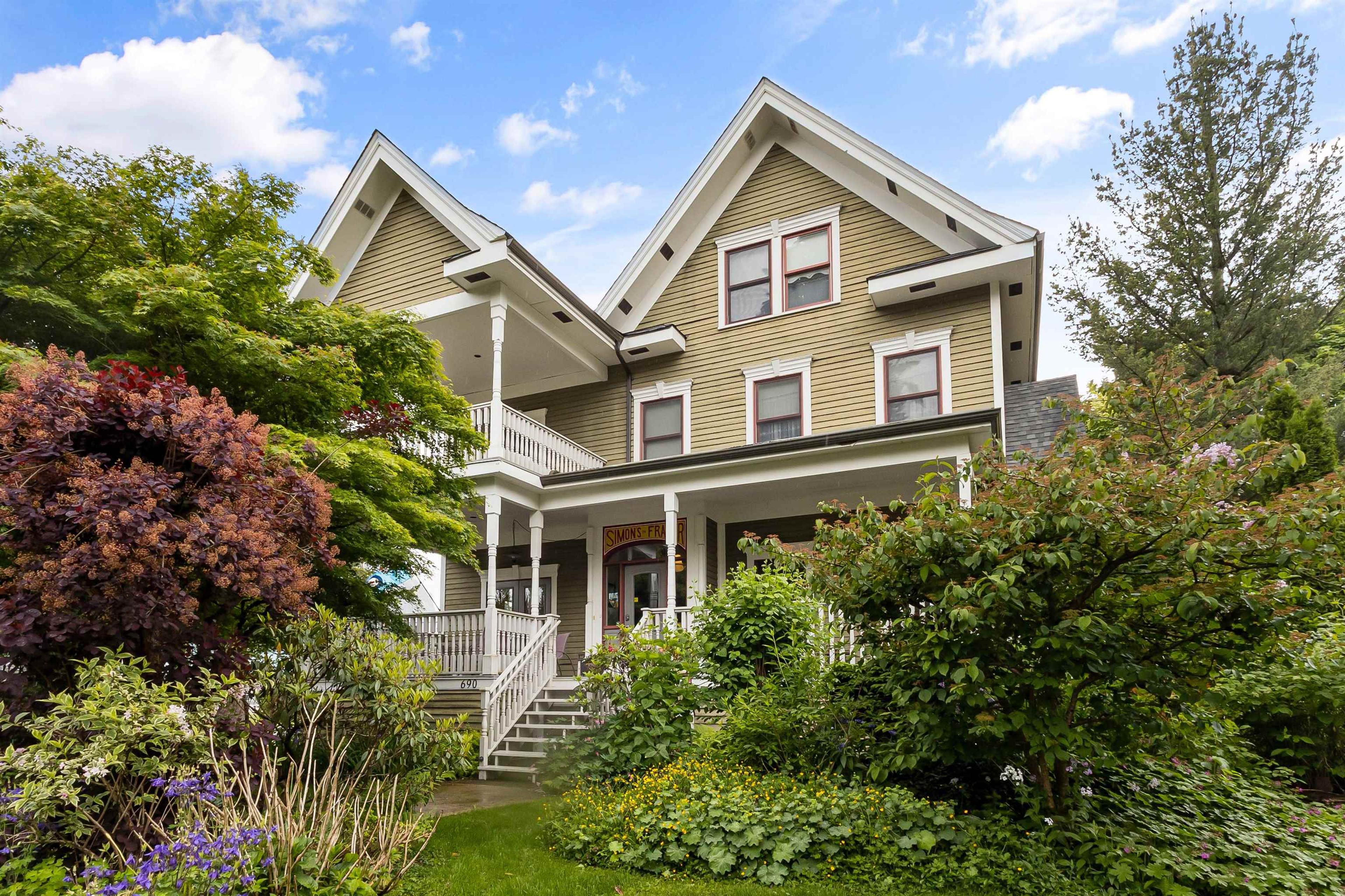 690 FRASER AVENUE - Main Image