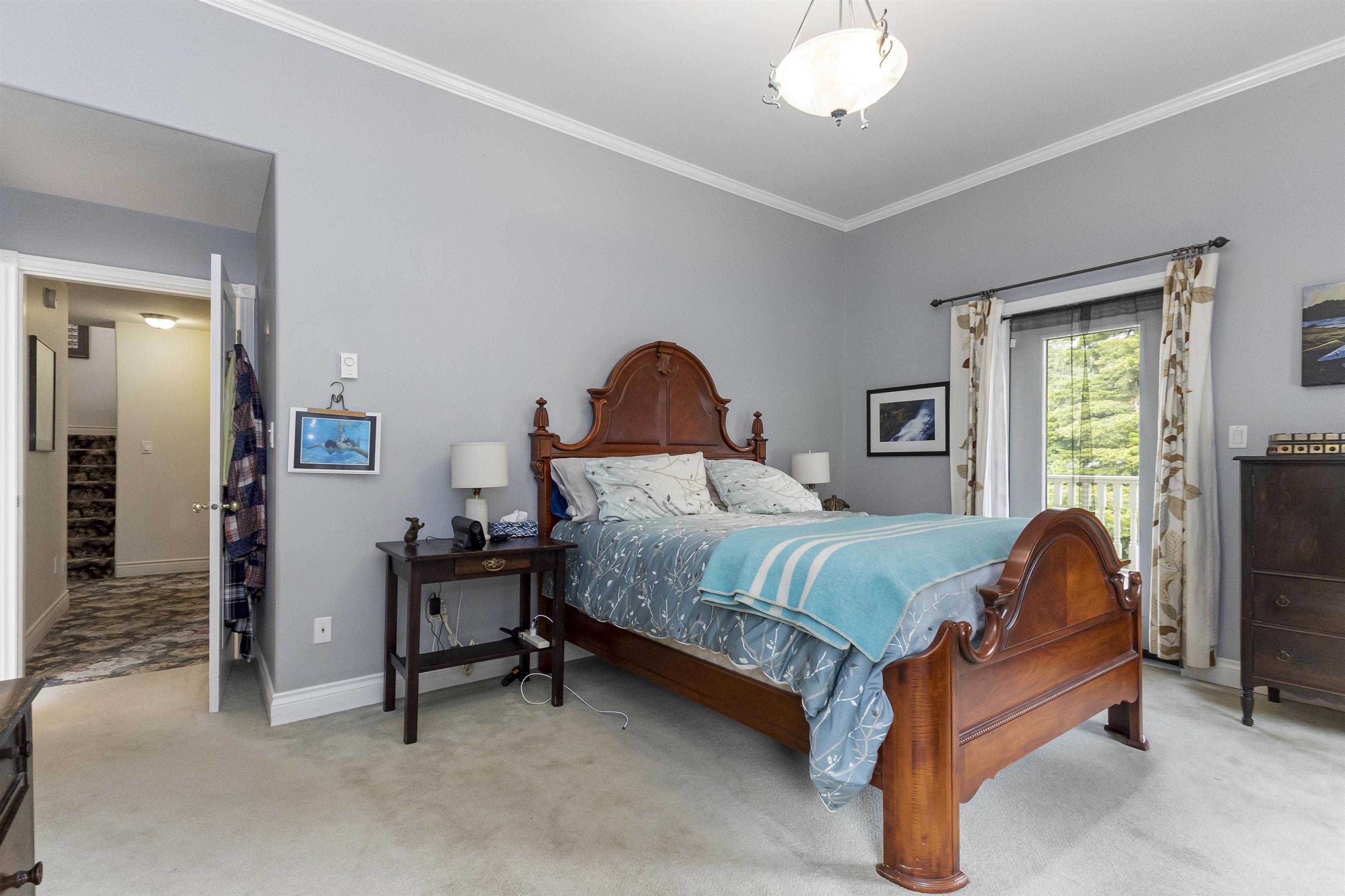 690 FRASER AVENUE - 18