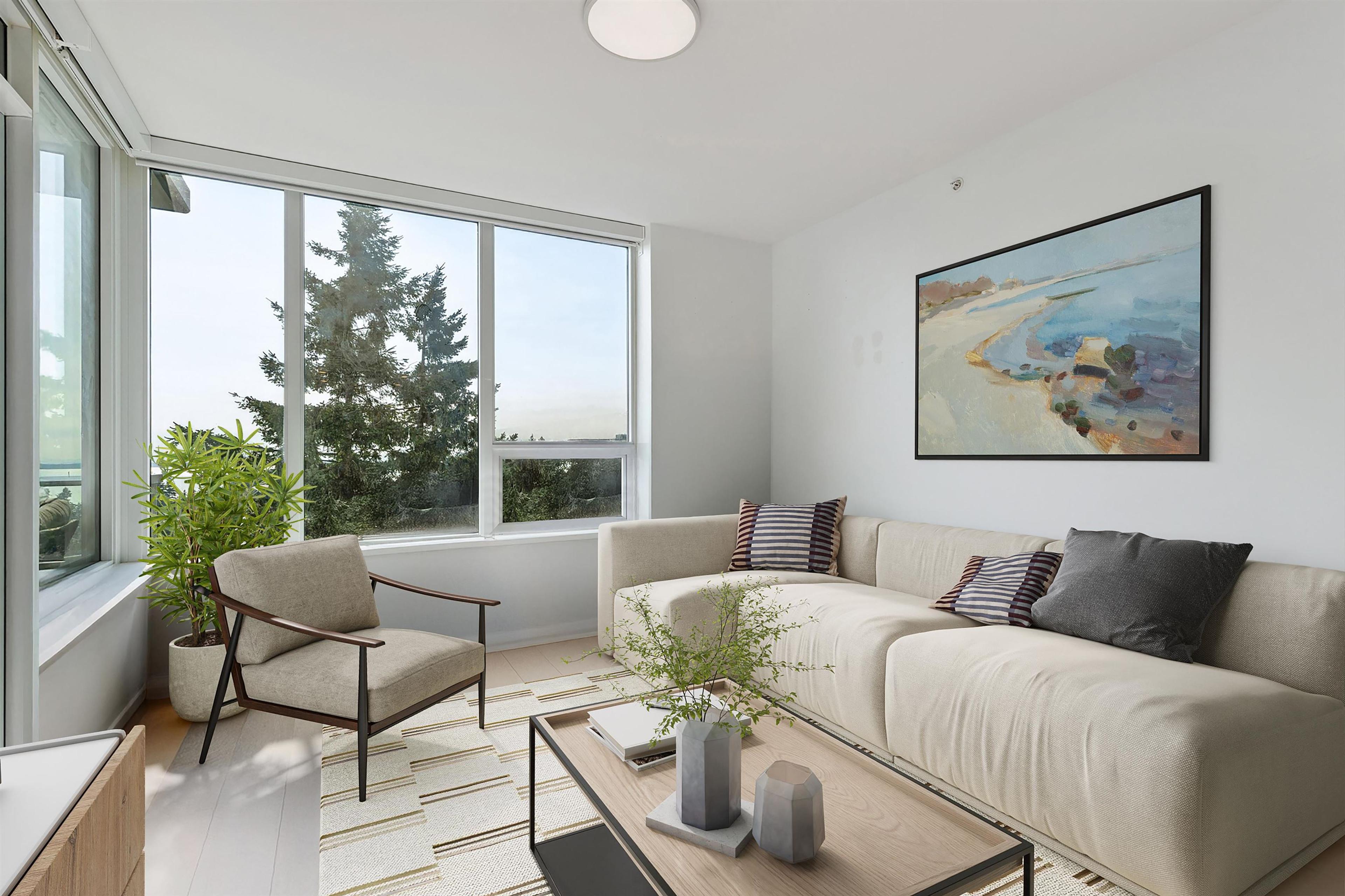 #901 15165 THRIFT AVENUE - Image 2