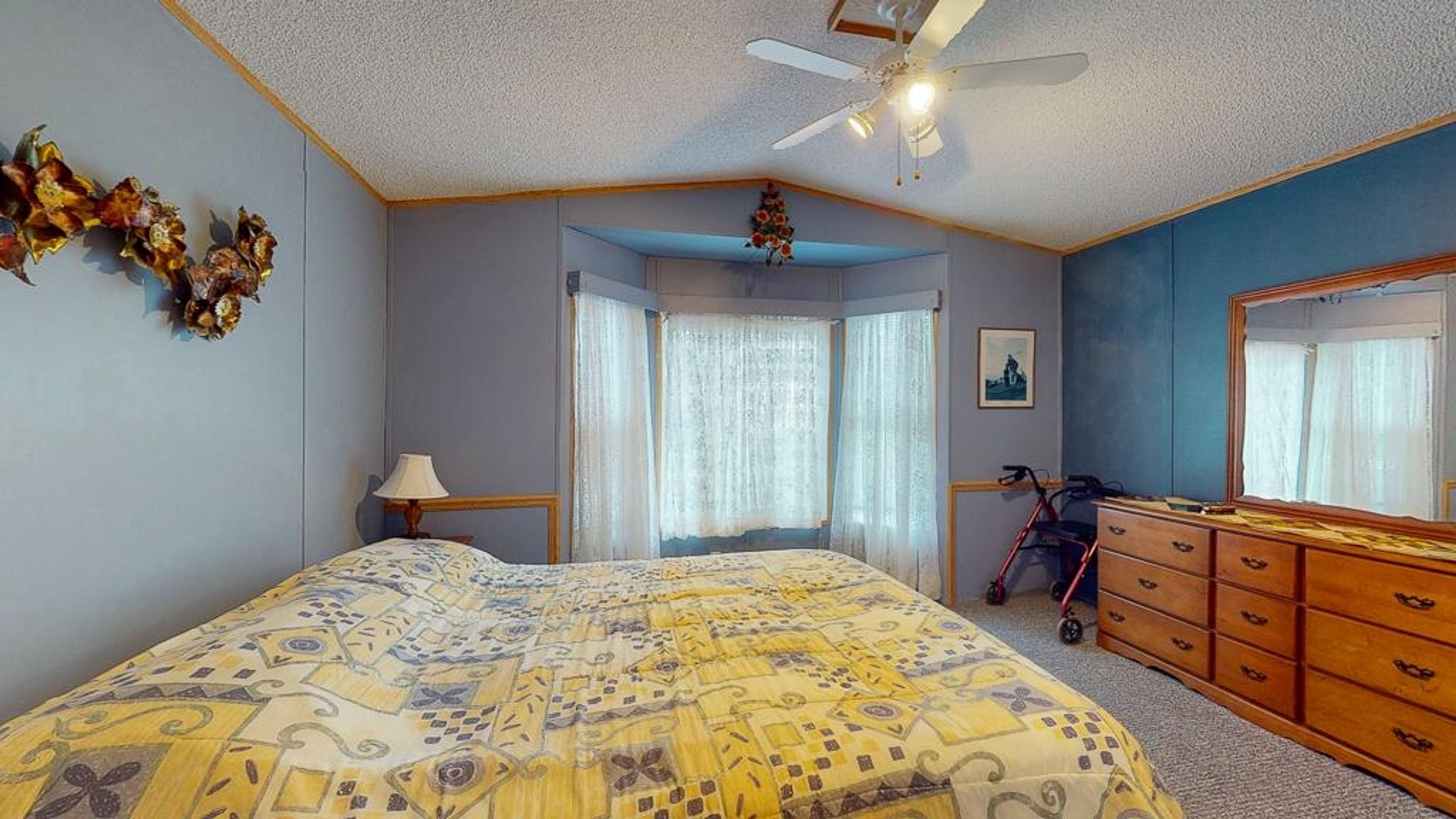 #31 5575 MASON ROAD - 24