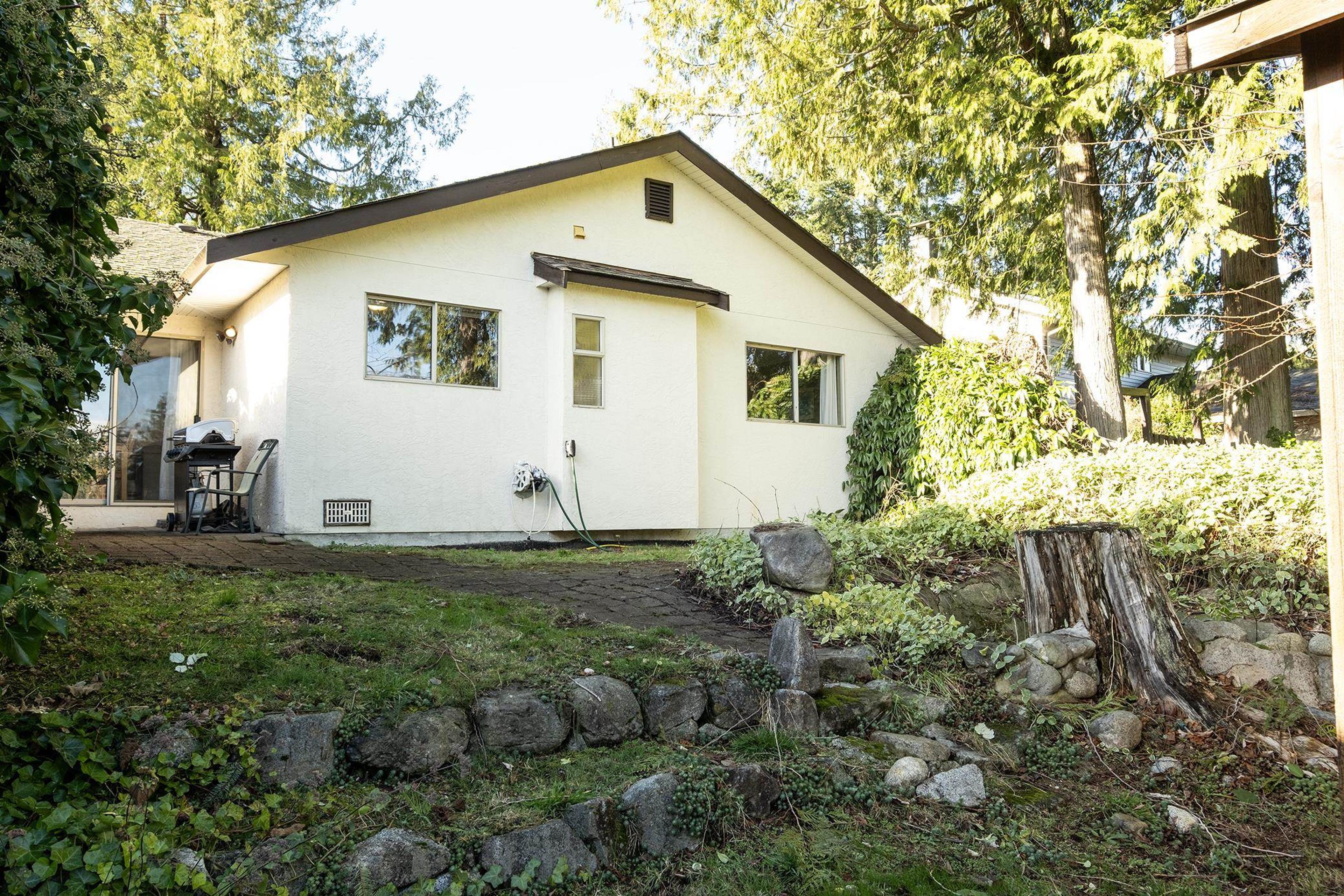 5462 KENSINGTON ROAD - 23