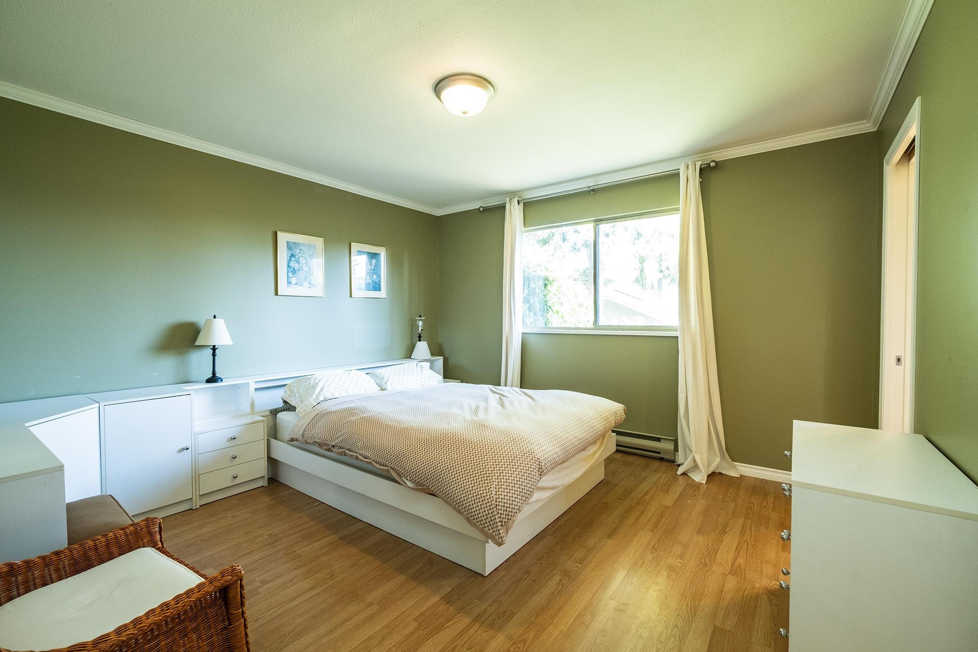 5462 KENSINGTON ROAD - 12