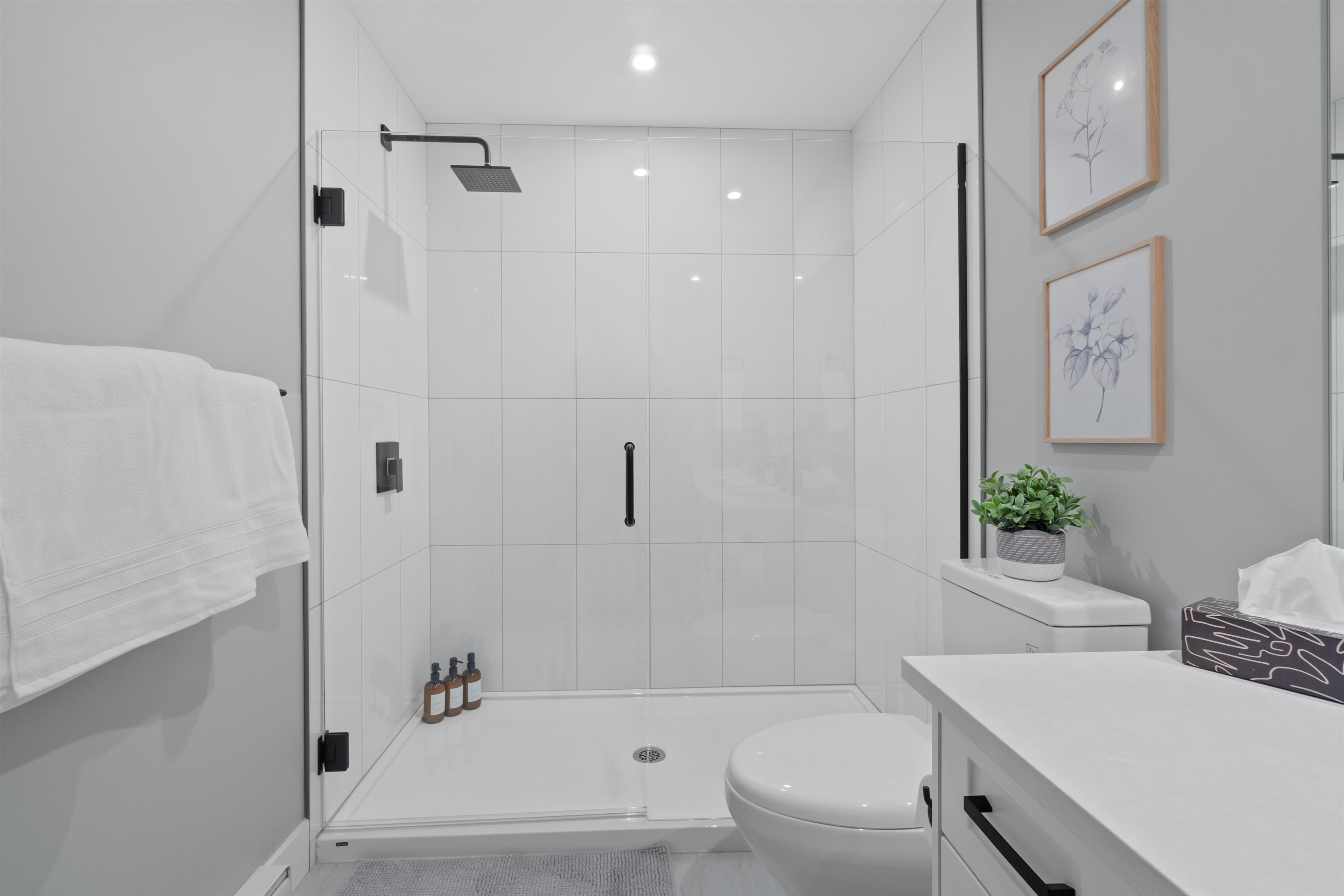 #106 470 ESPLANADE AVENUE - Image 8