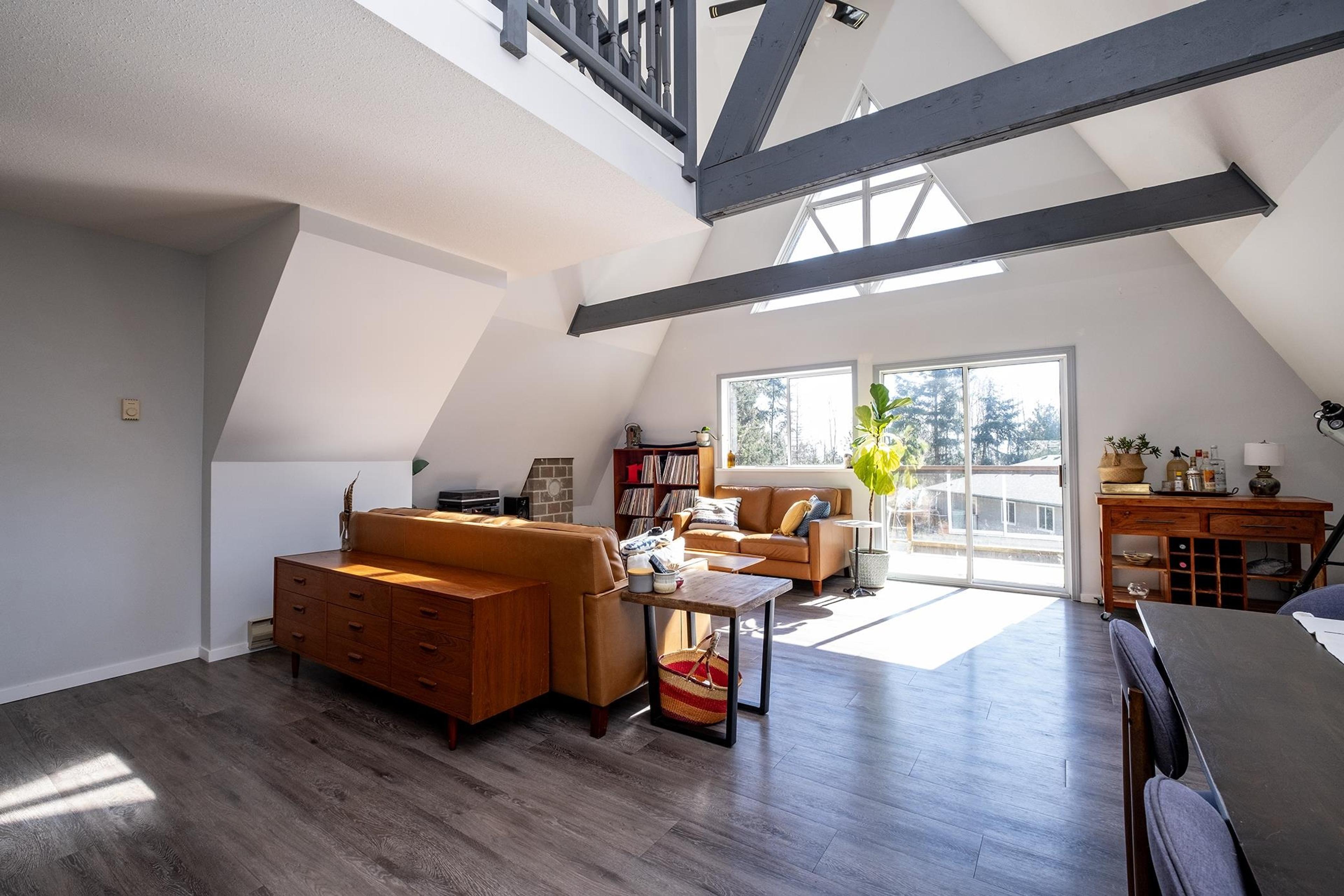 6563 ANCHOR PLACE - 7