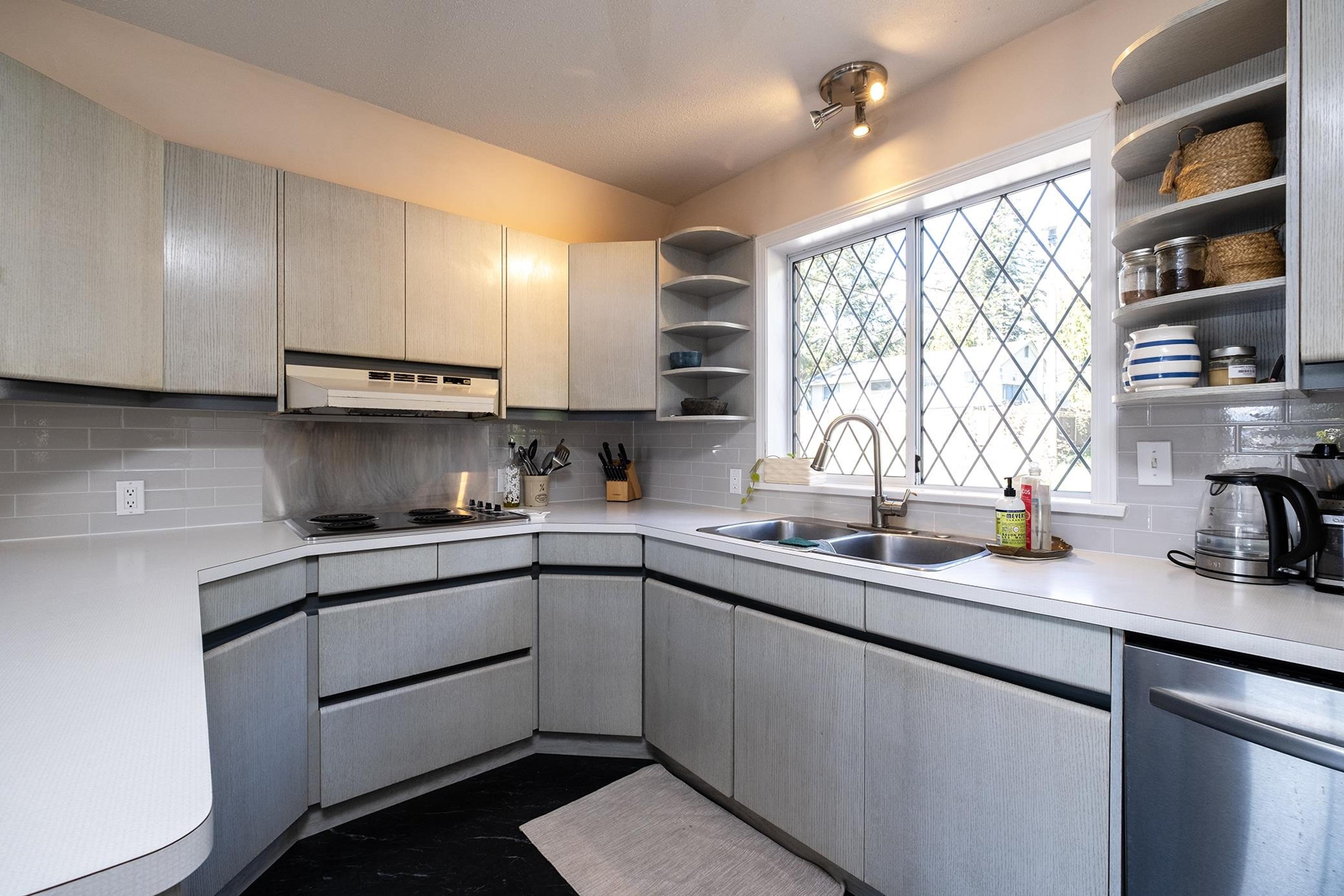 6563 ANCHOR PLACE - 11