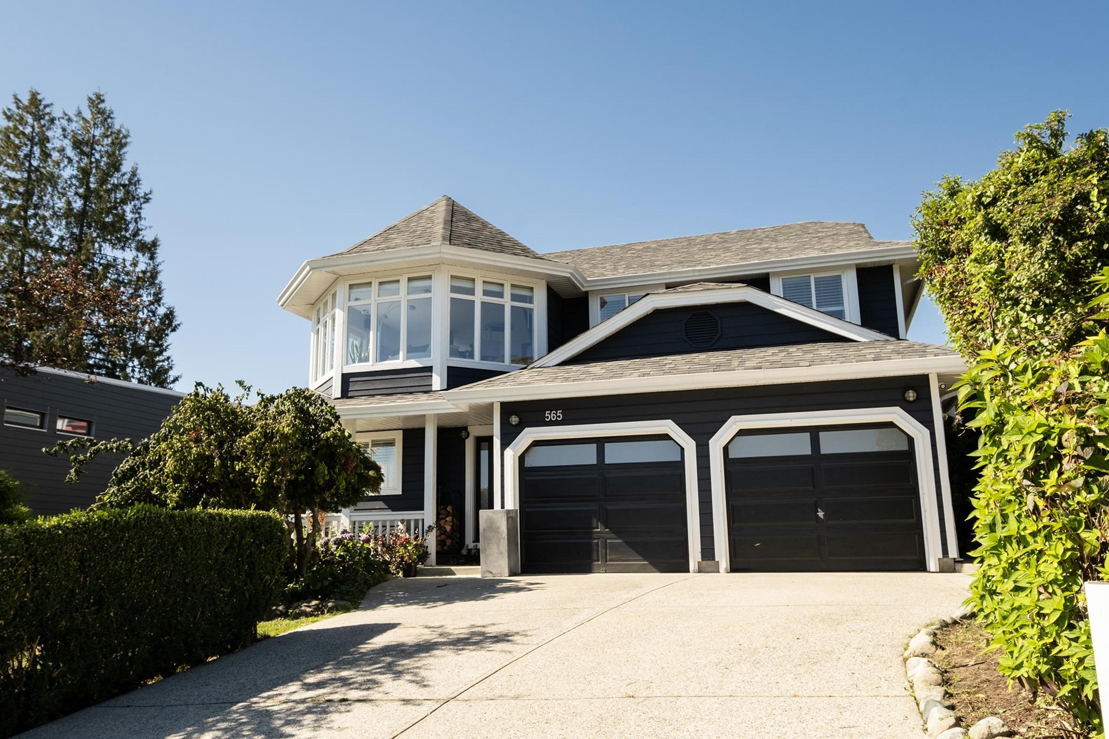 565 WILDWOOD CRESCENT - Image 3