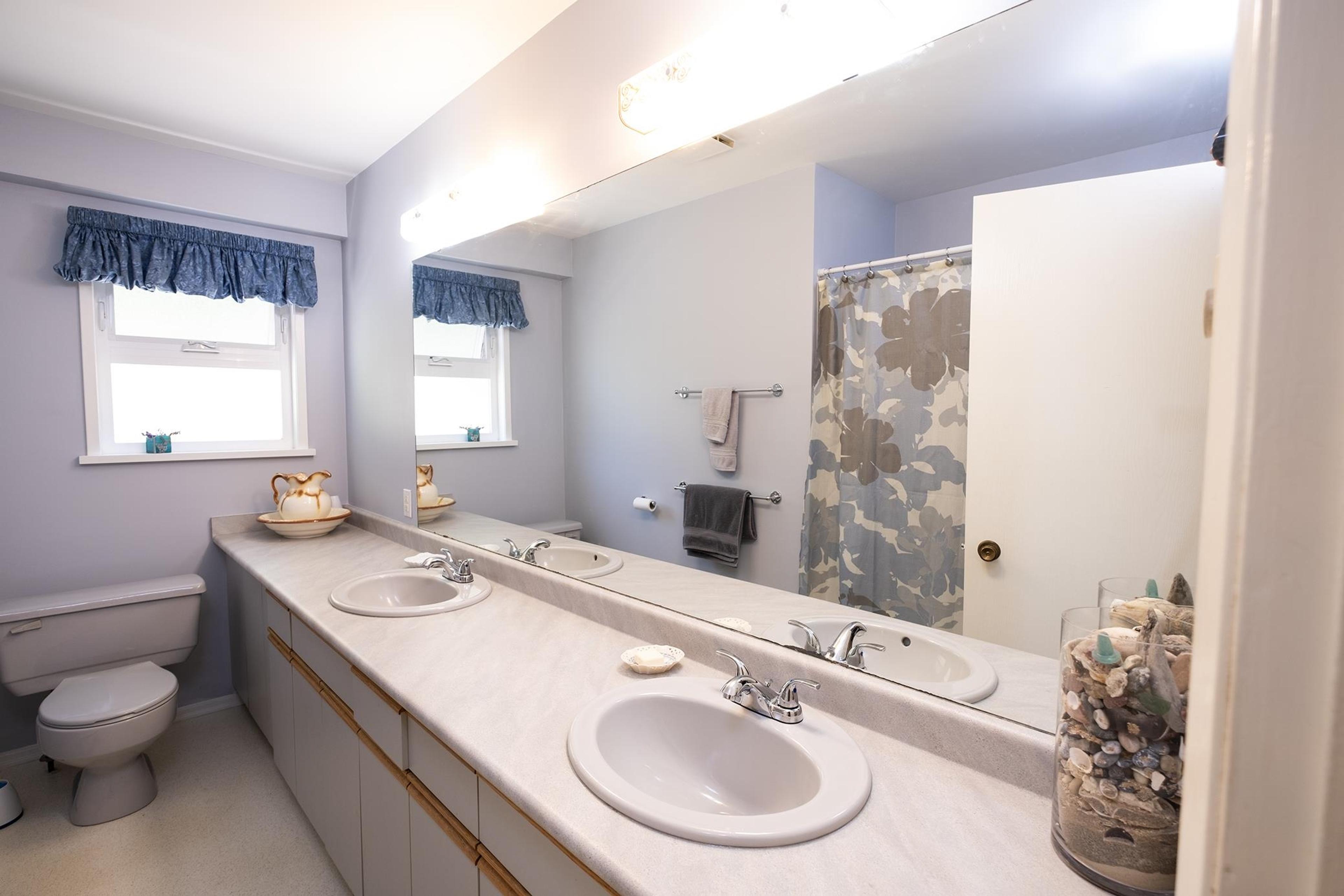 1238 GOWER POINT ROAD - 17