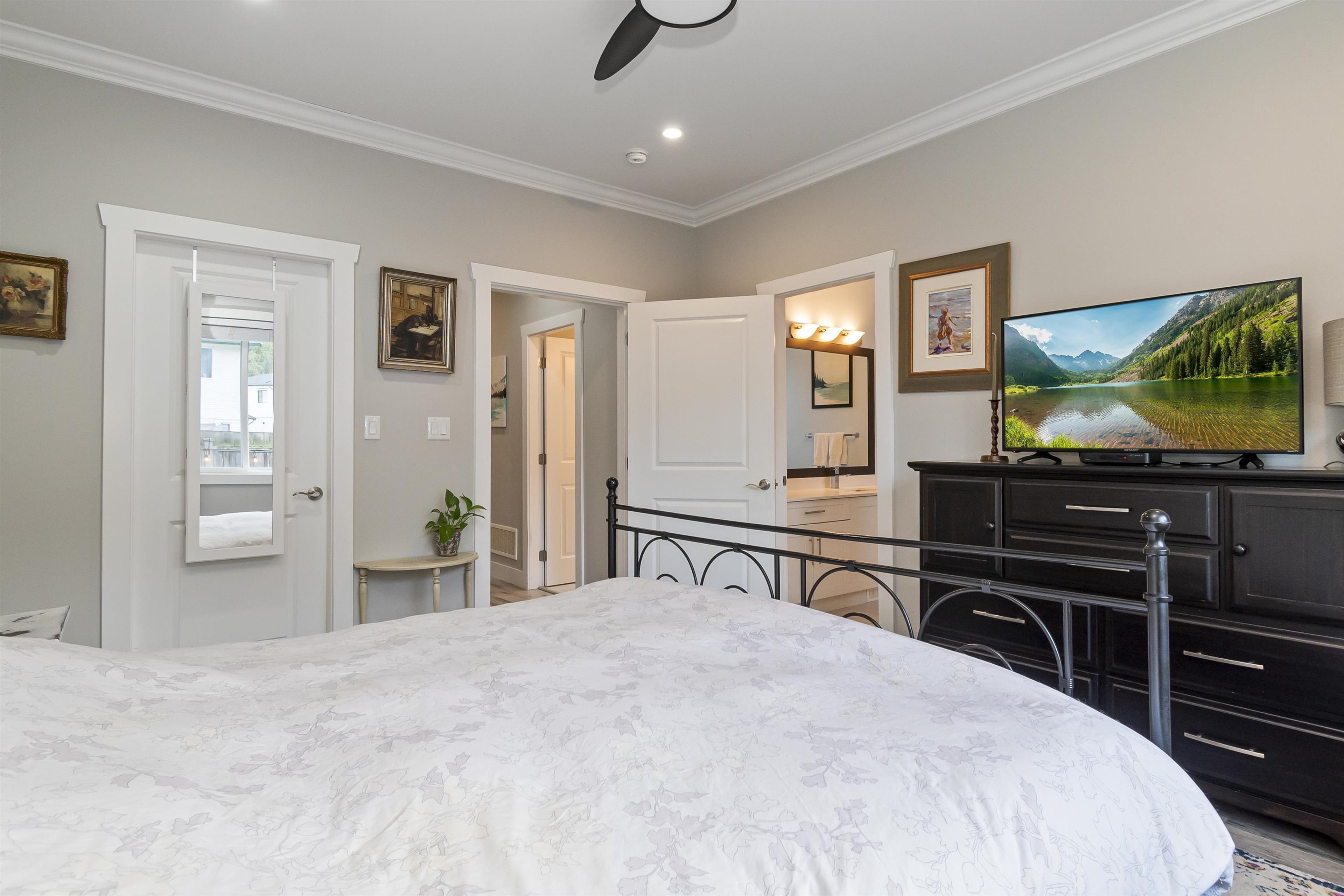 #3 20118 BEACON ROAD - 17