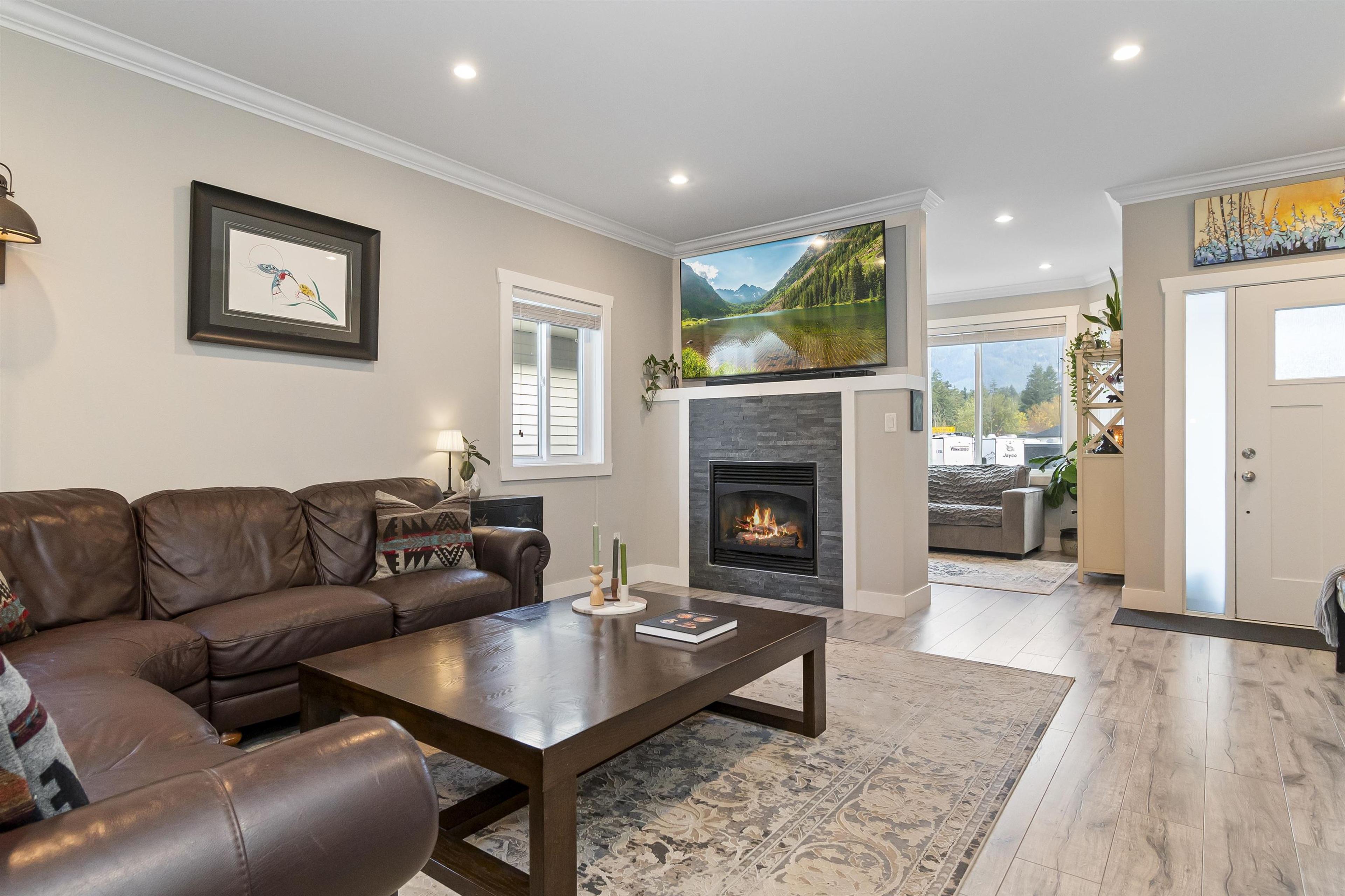 #3 20118 BEACON ROAD - 5