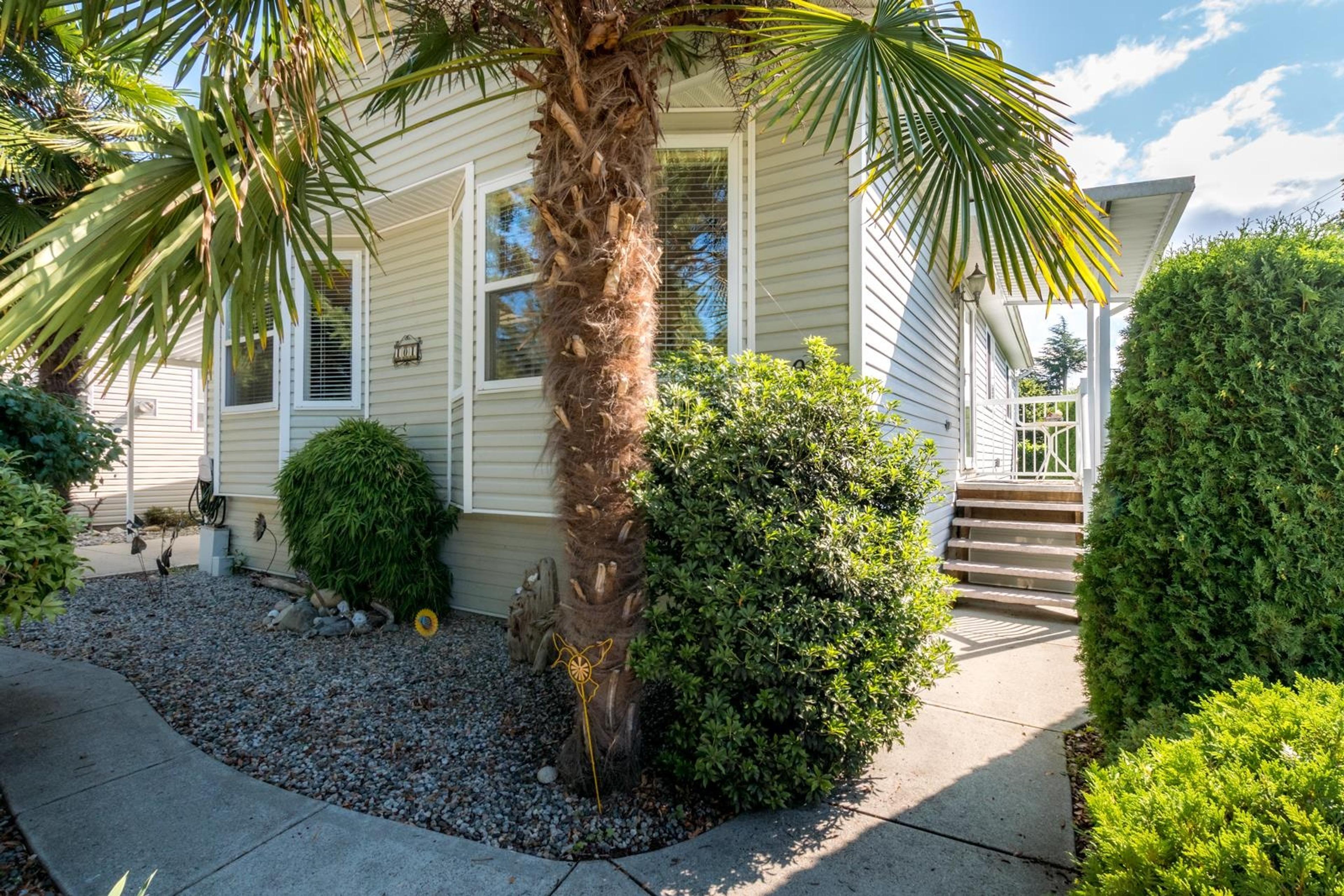 #101 4510 SUNSHINE COAST HIGHWAY - 7