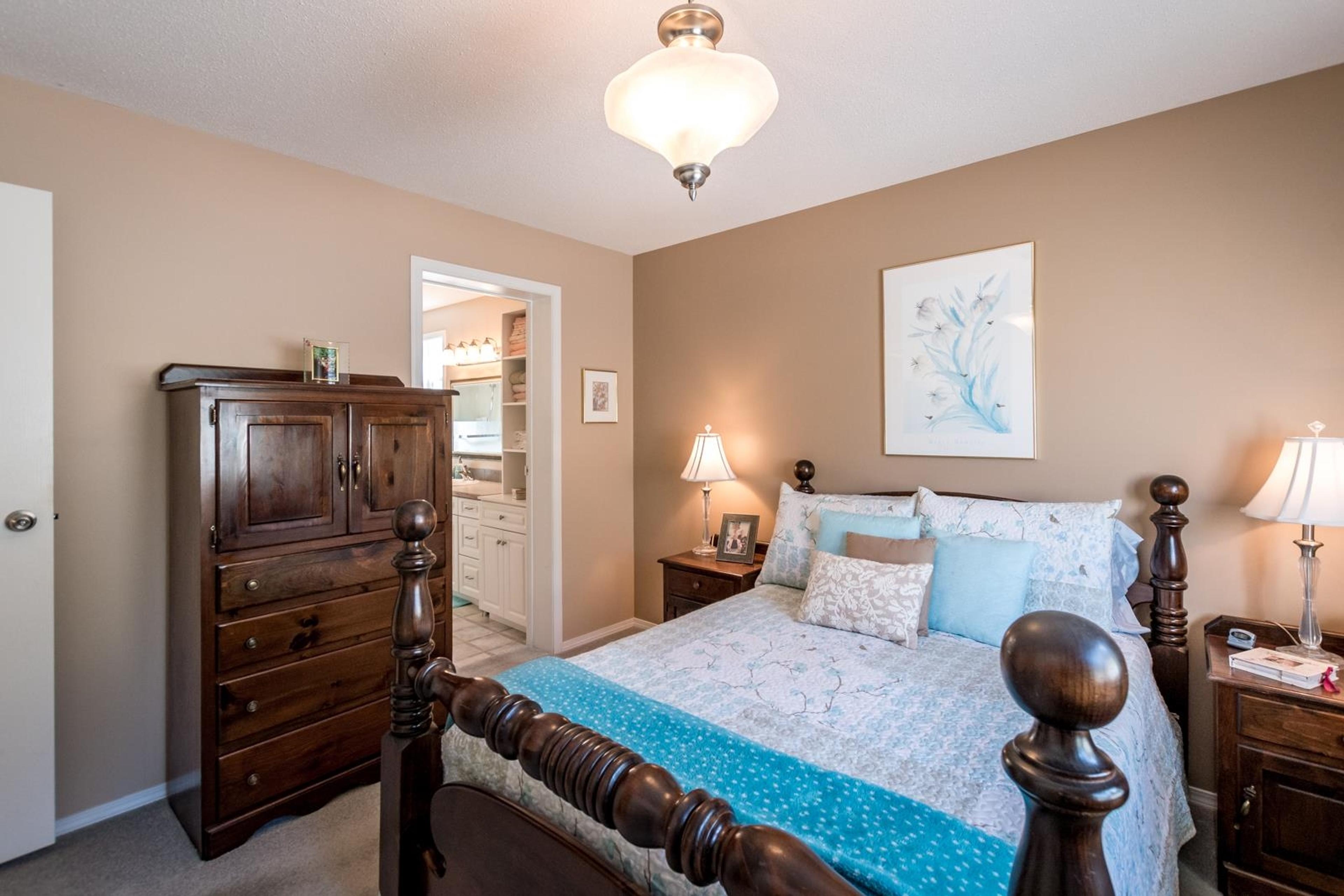 #101 4510 SUNSHINE COAST HIGHWAY - 19