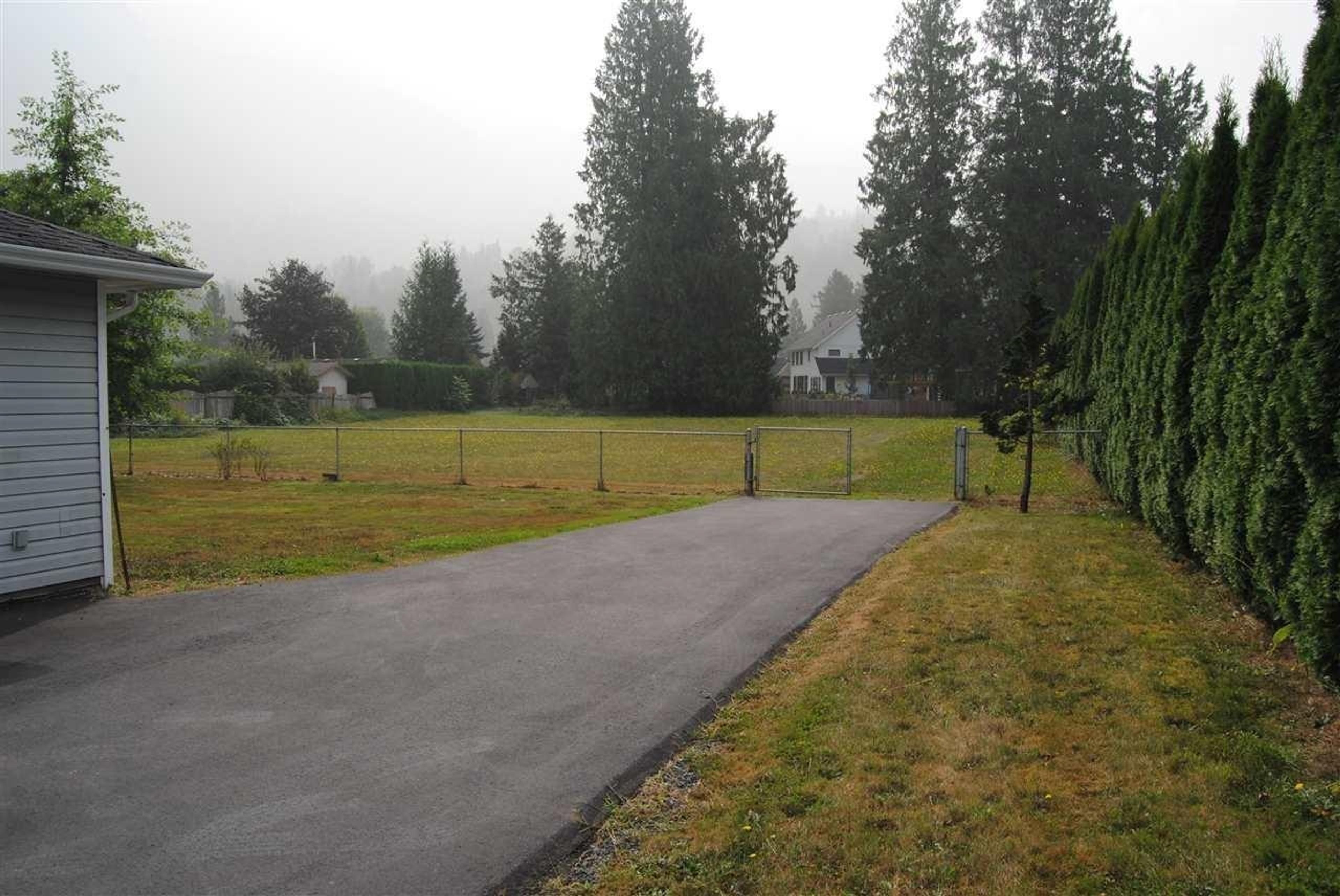 52732 BUNKER ROAD - Image 6