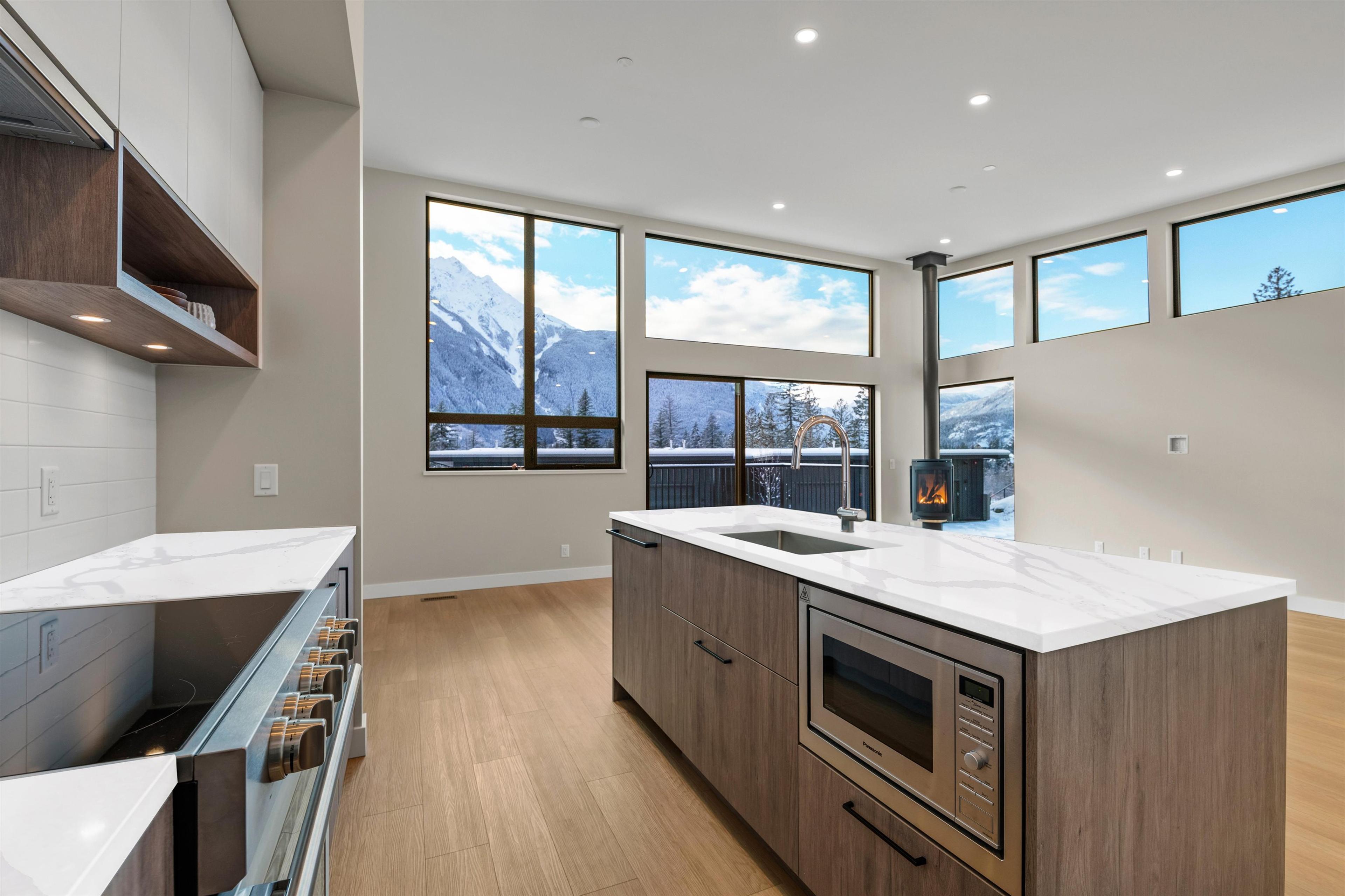 #29 4000 SUNSTONE WAY - 11