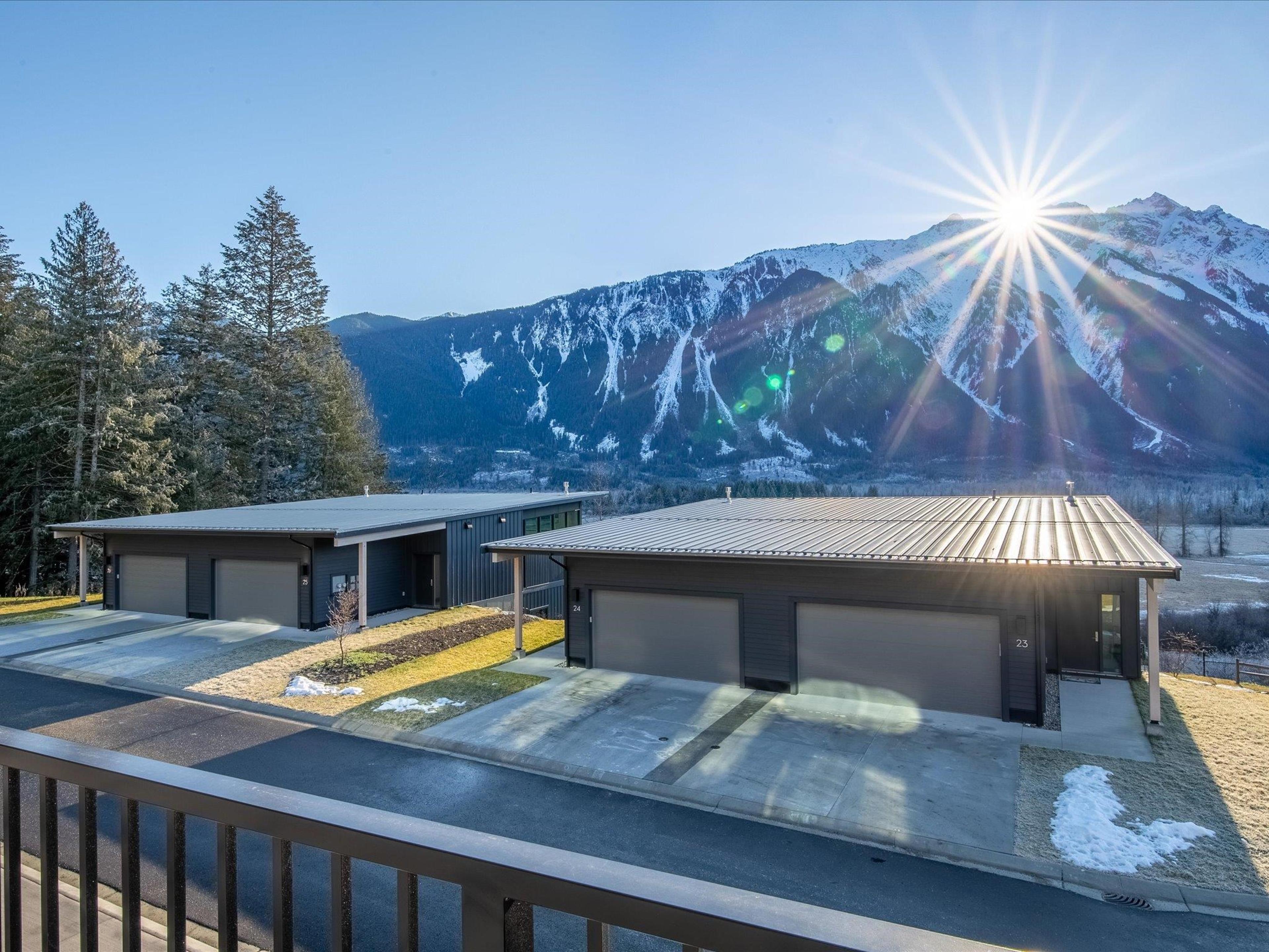 #29 4000 SUNSTONE WAY - 8