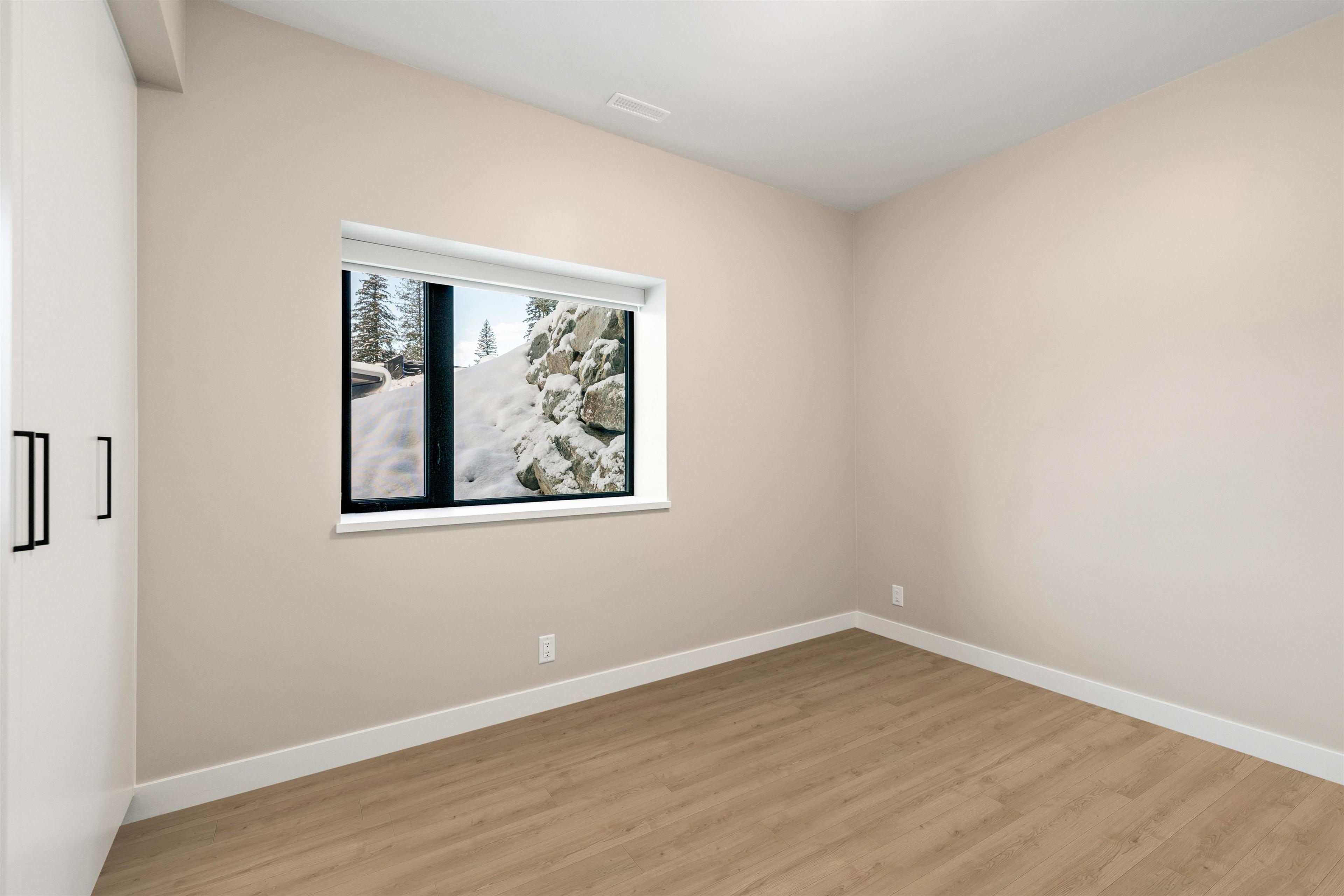 #29 4000 SUNSTONE WAY - 21