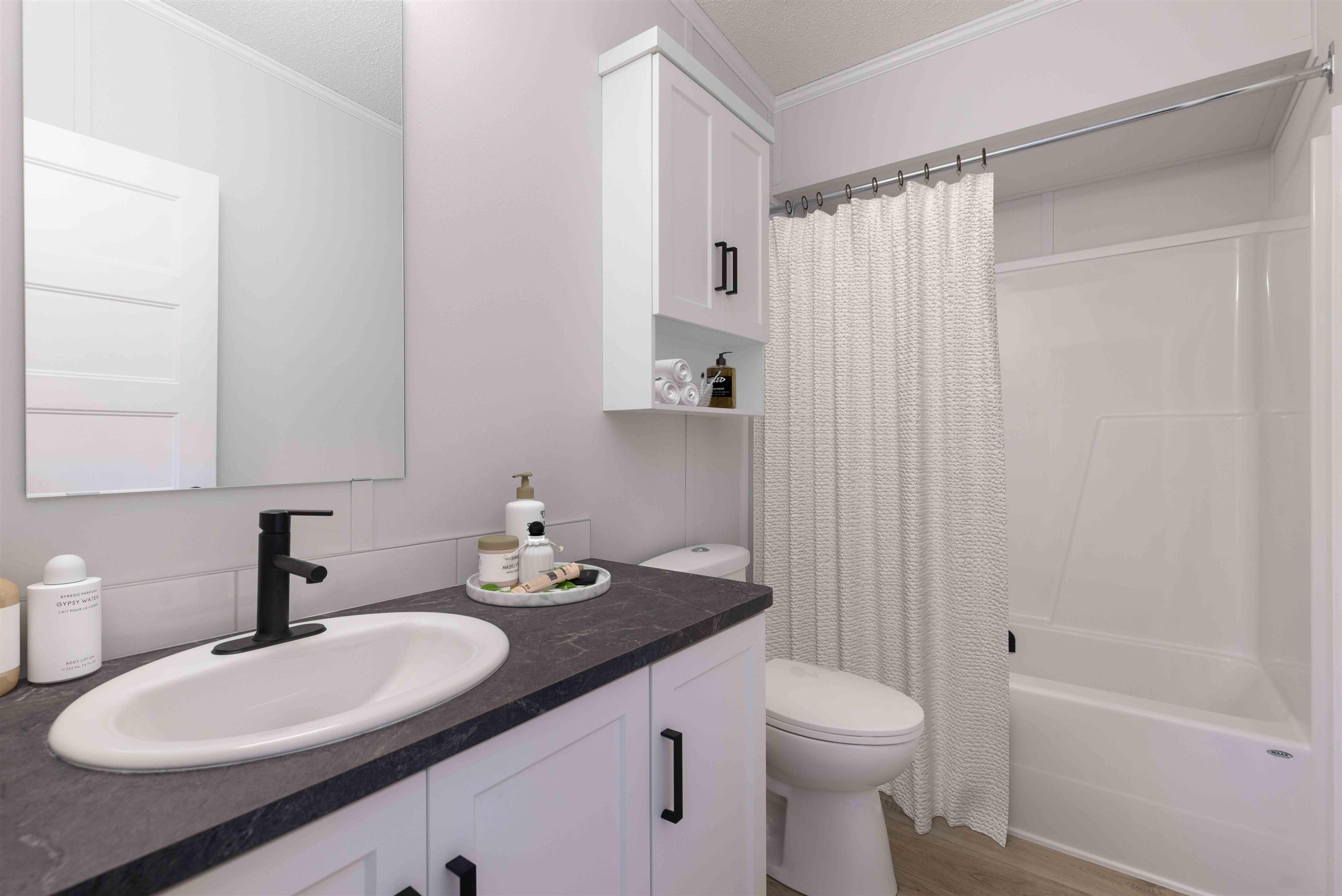 #60 7370 HIGHWAY 99 - 21