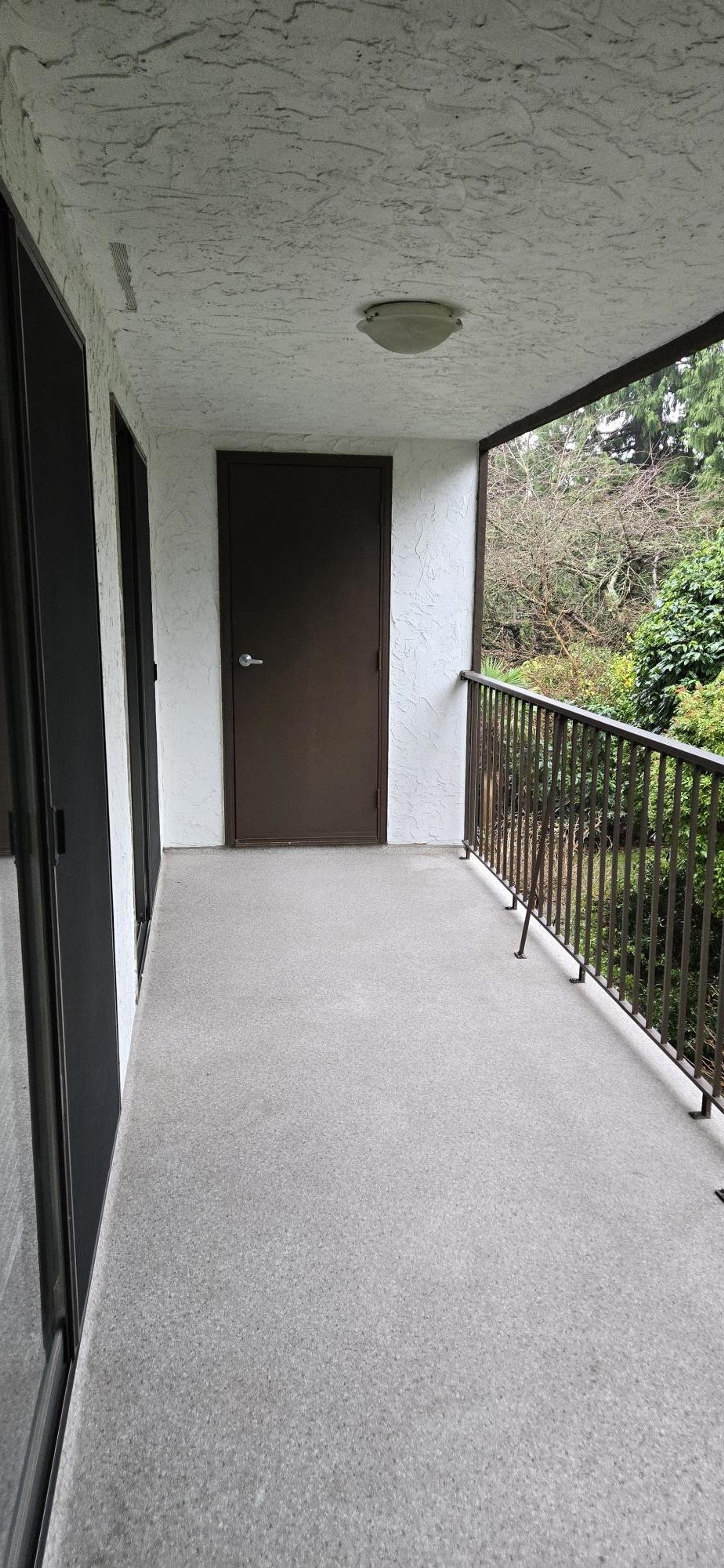 #208 1521 BLACKWOOD STREET - Image 10