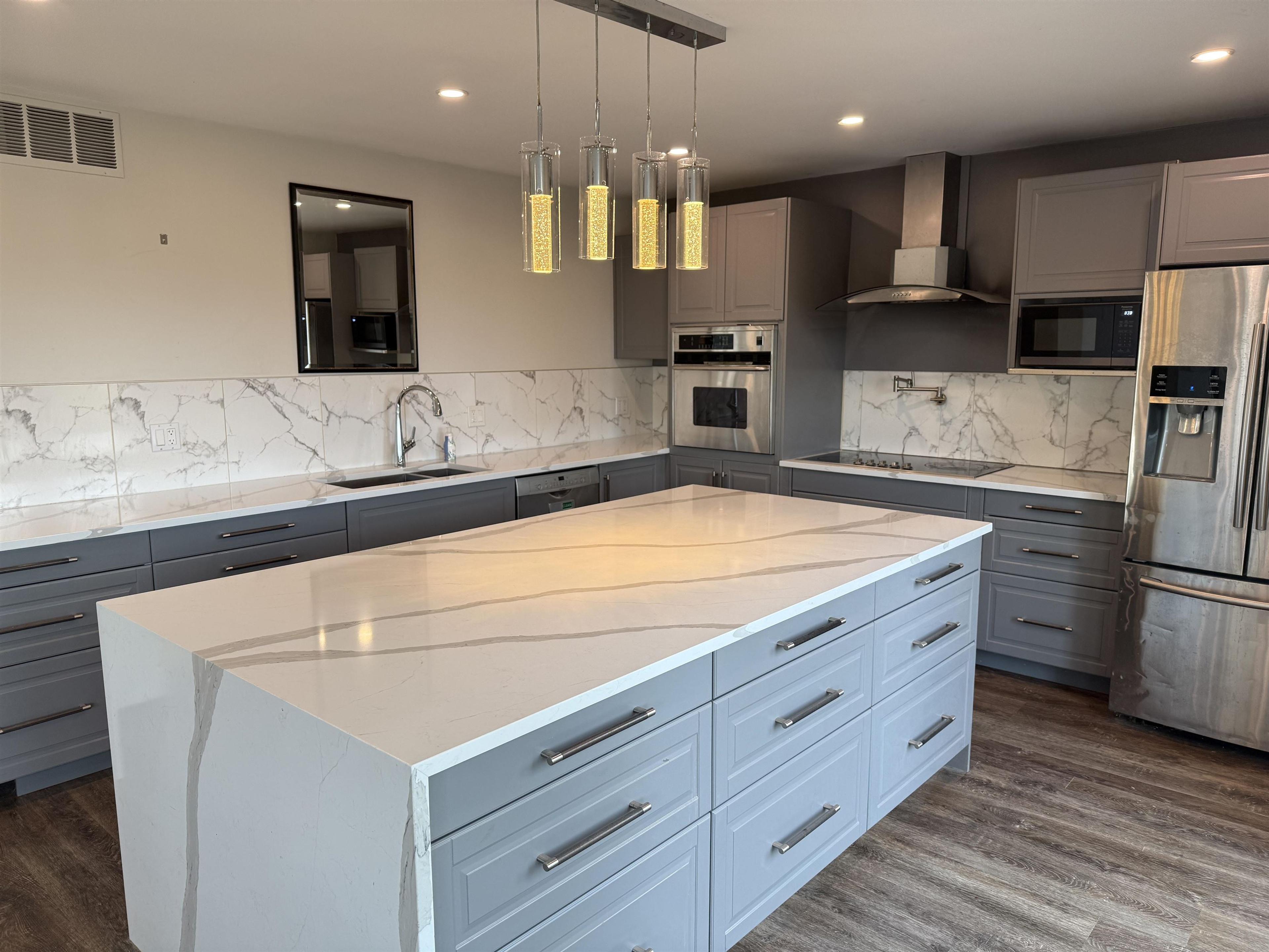 522 EAGLECREST DRIVE - 6