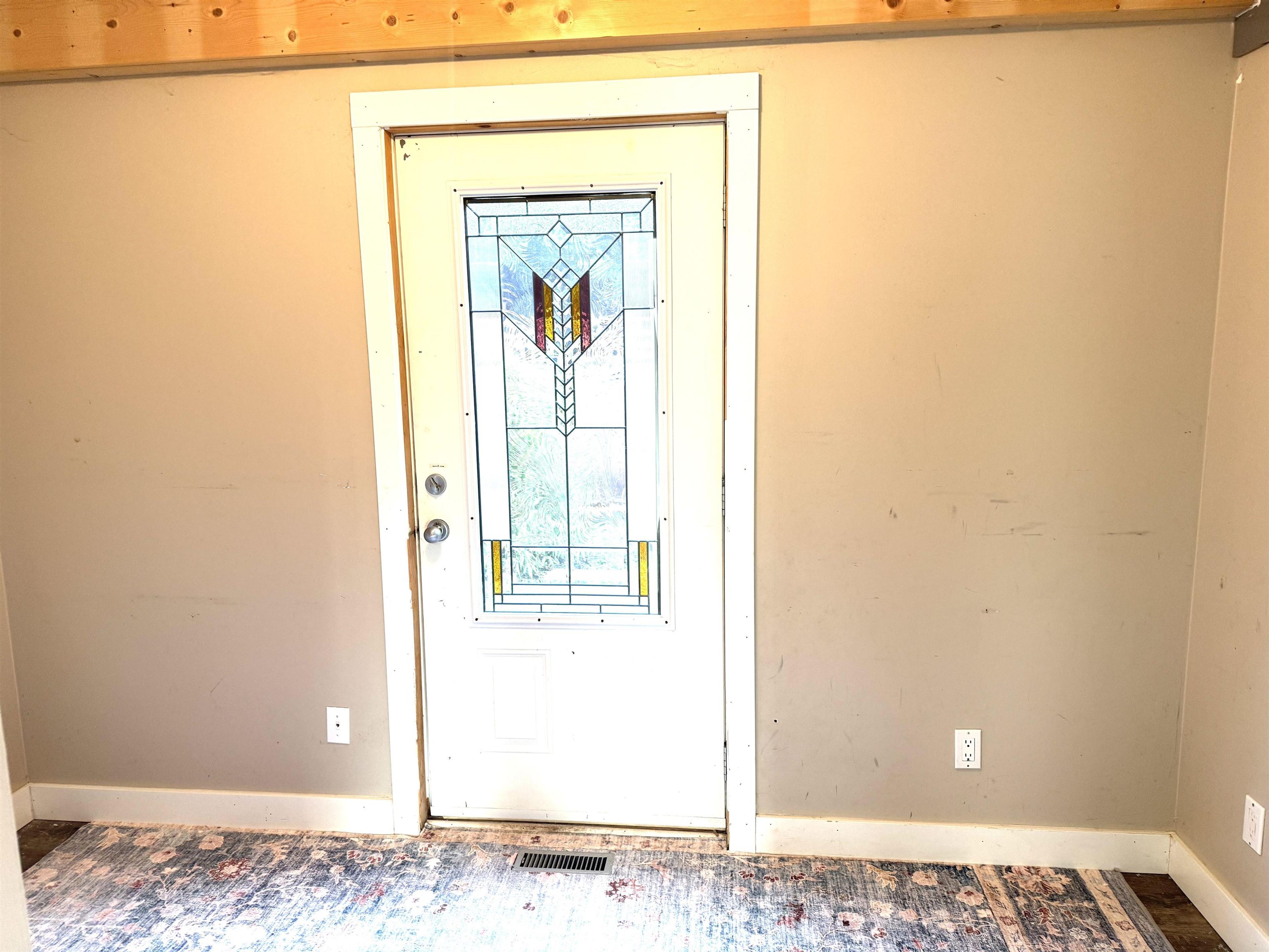 522 EAGLECREST DRIVE - 13