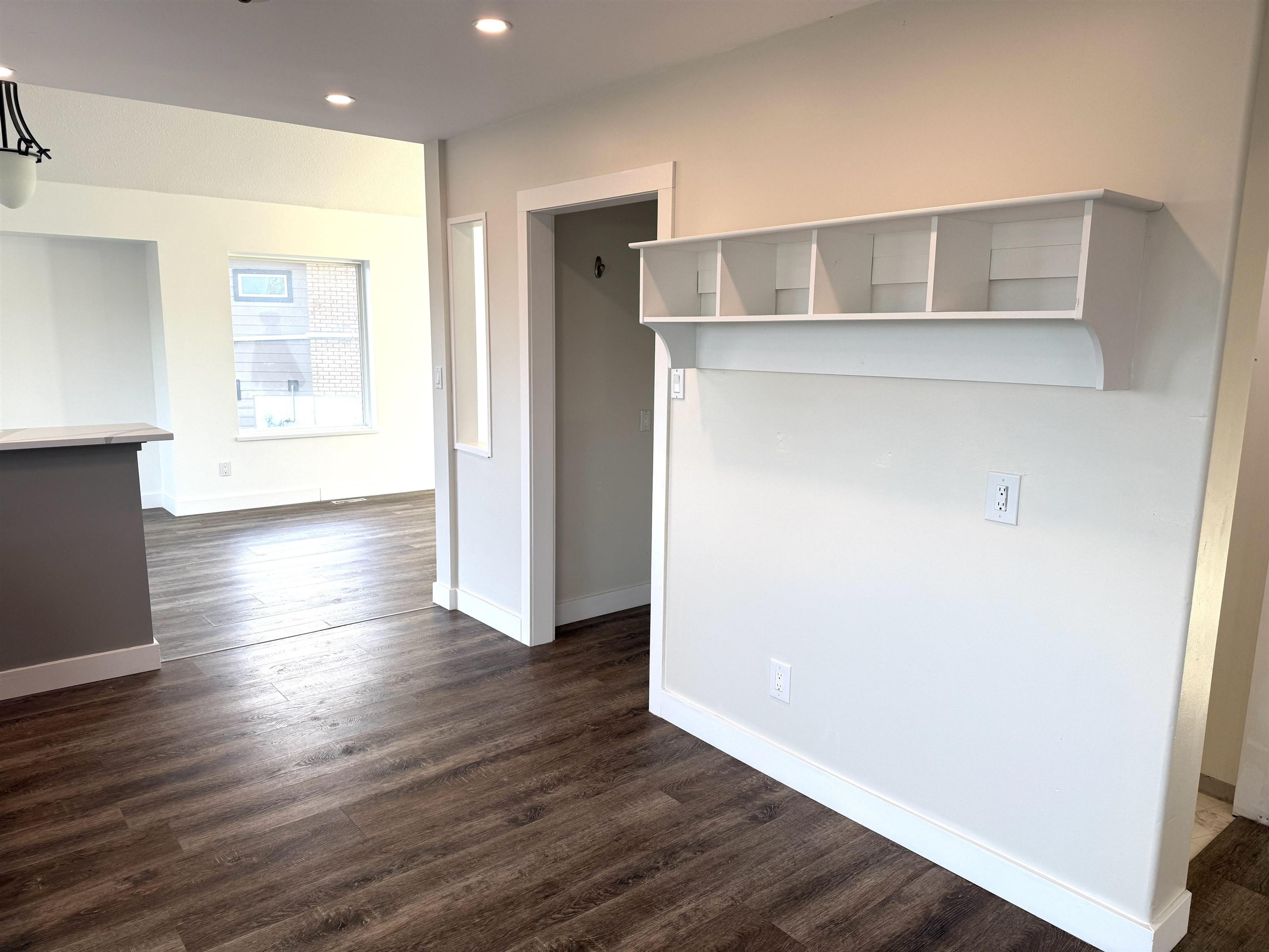 522 EAGLECREST DRIVE - 12