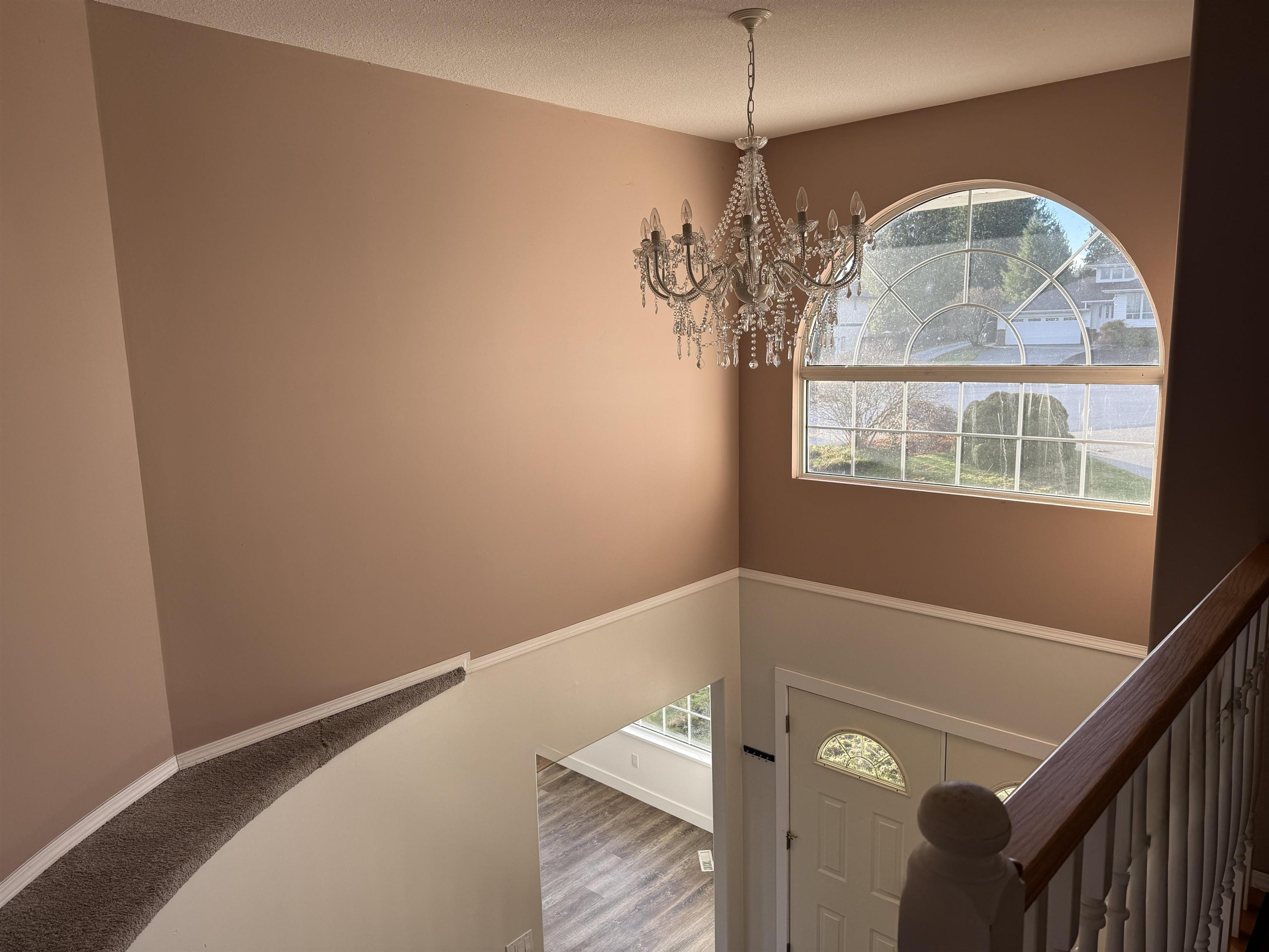 522 EAGLECREST DRIVE - 10