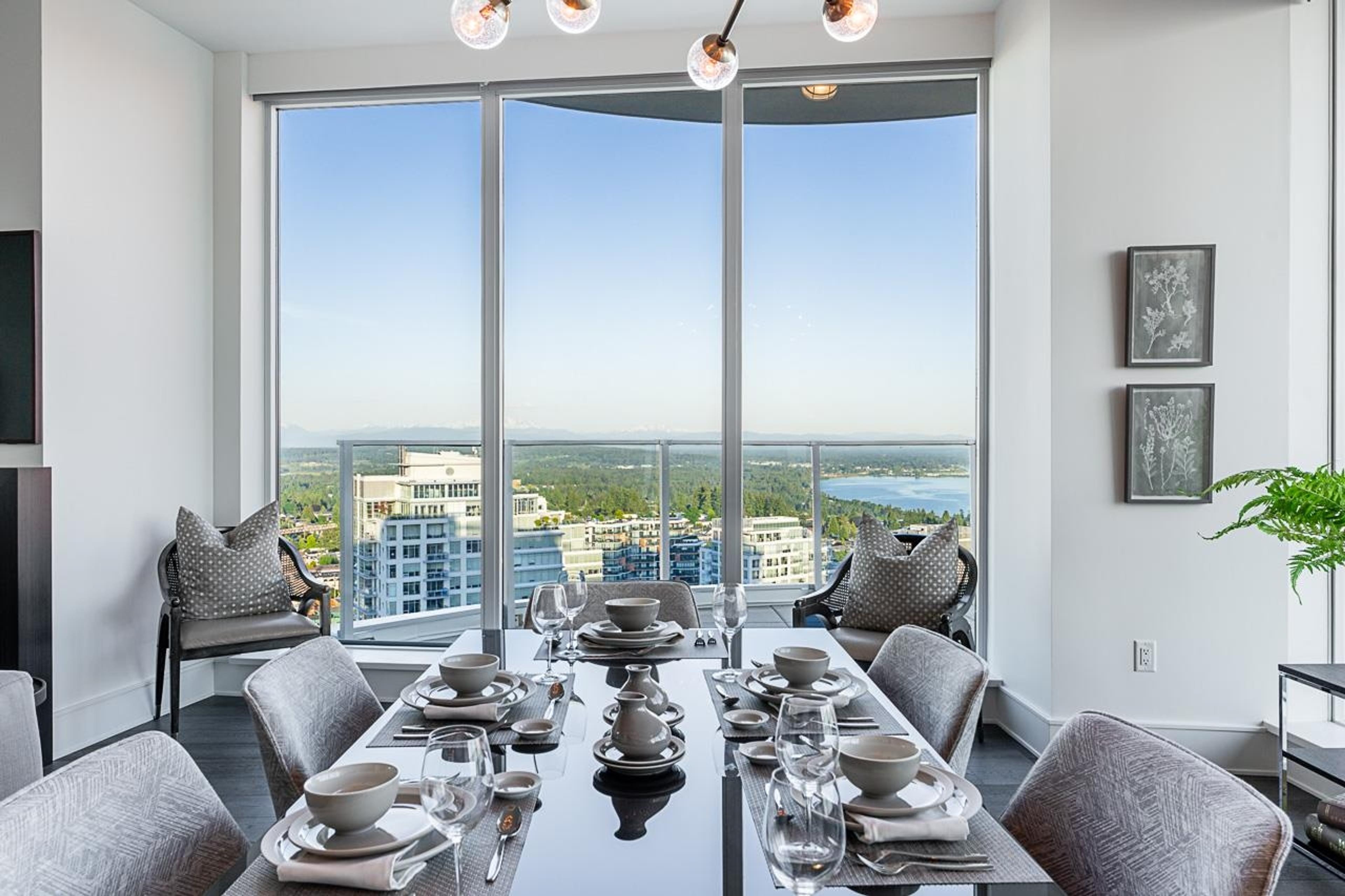 #PH 2 1501 FOSTER STREET - 11