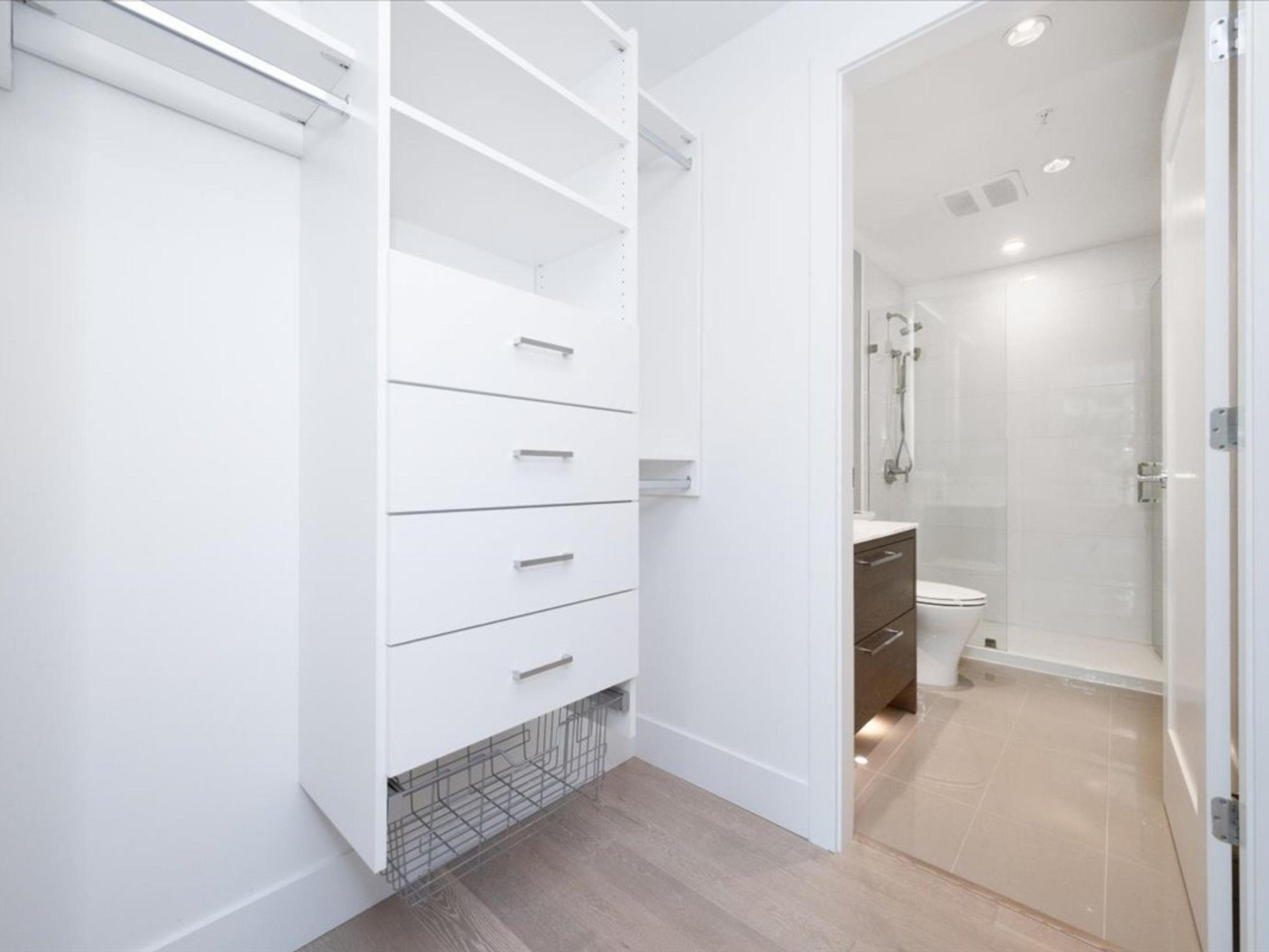 #305 1501 VIDAL STREET - 20