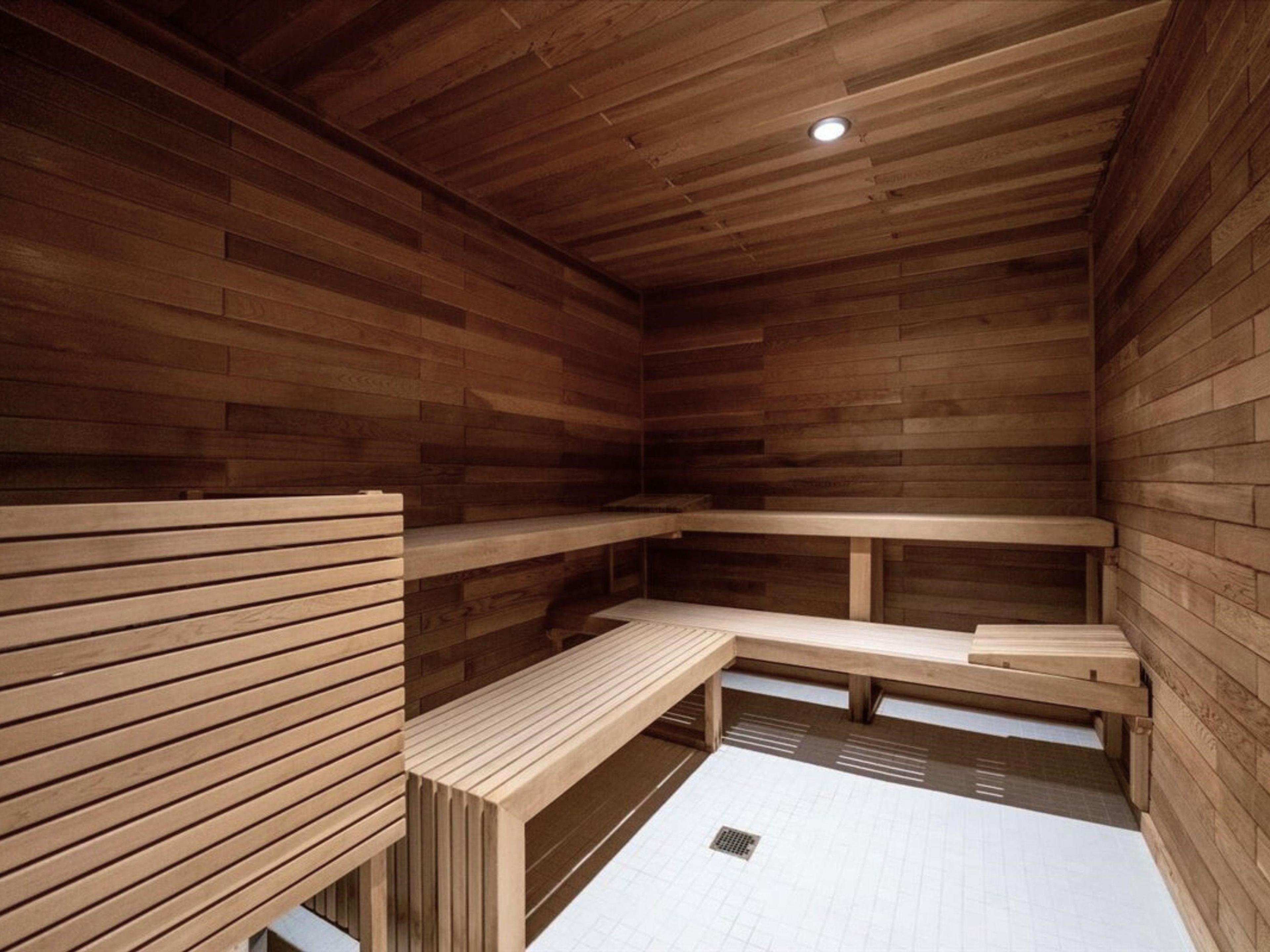 #305 1501 VIDAL STREET - 31